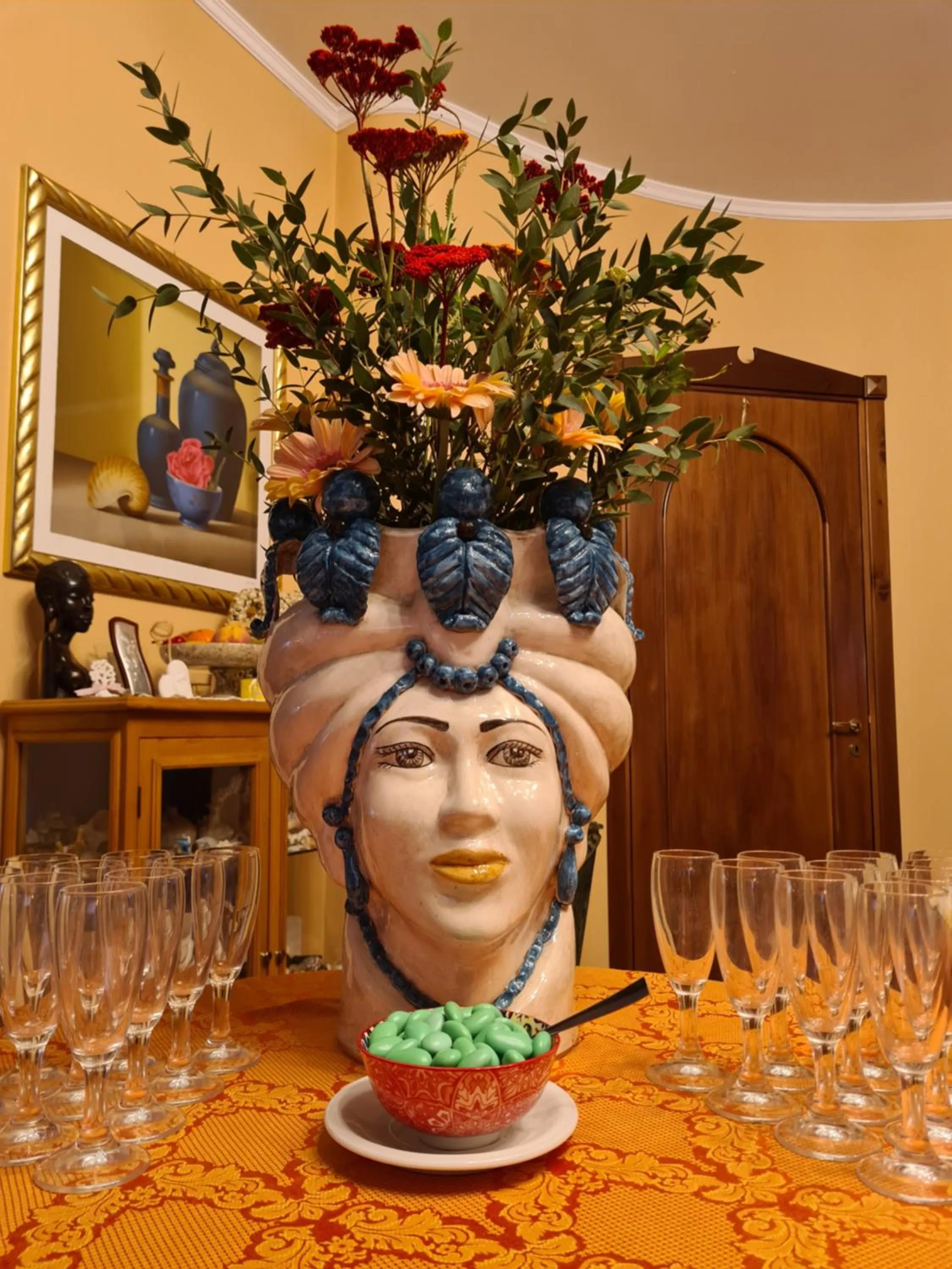 Decorative detail in Hotel Nautilus