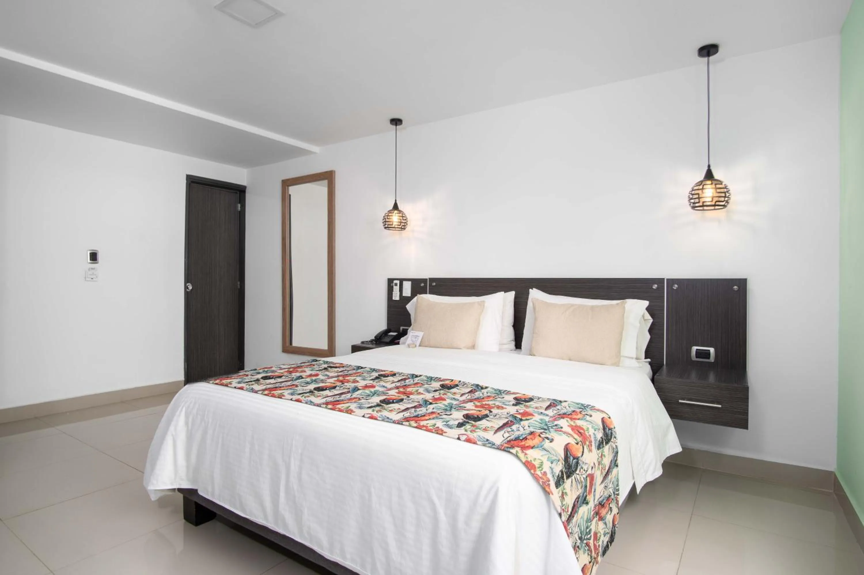 Bed in Azor Hotel Cali Versalles