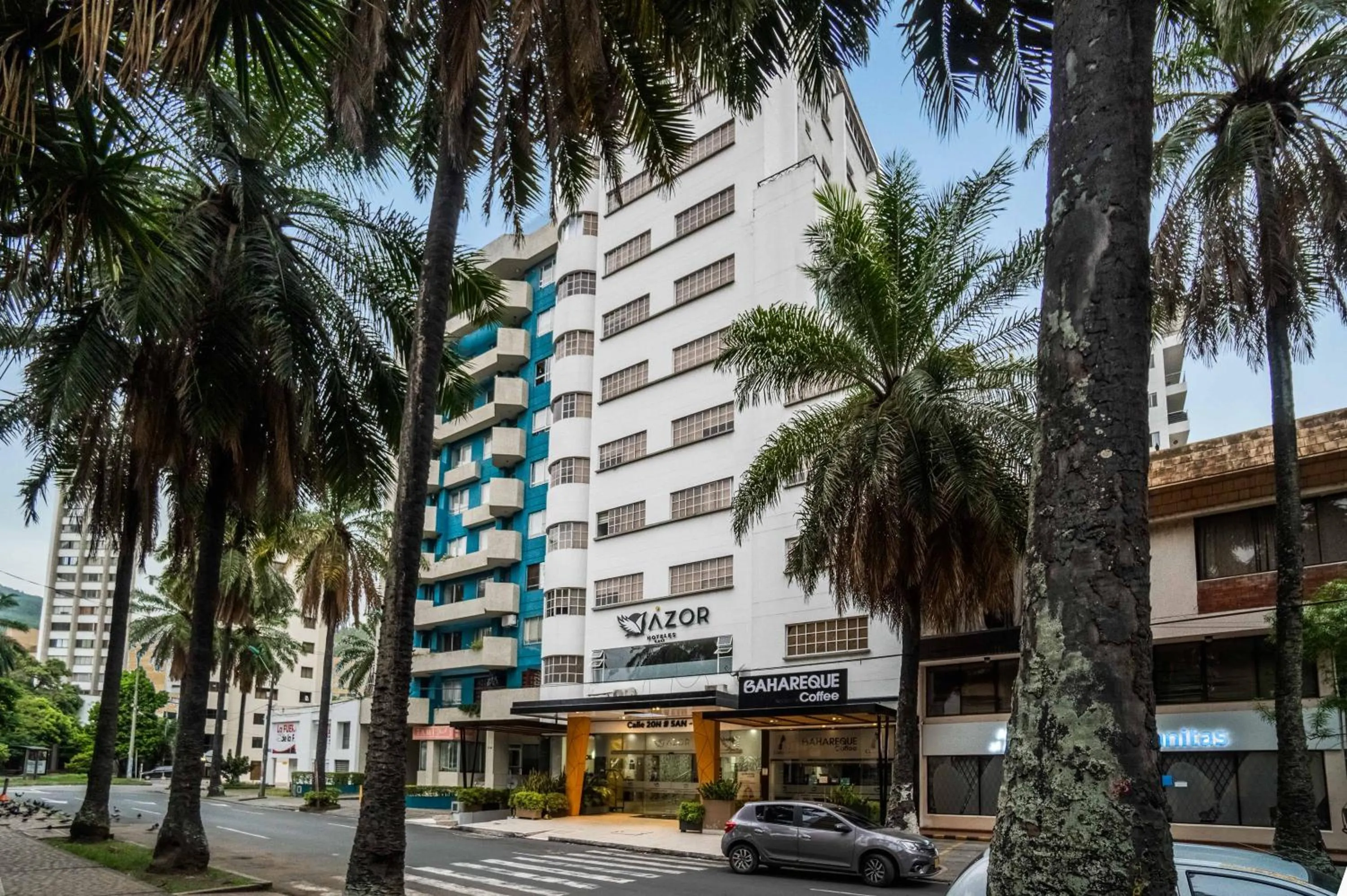 Property building in Azor Hotel Cali Versalles