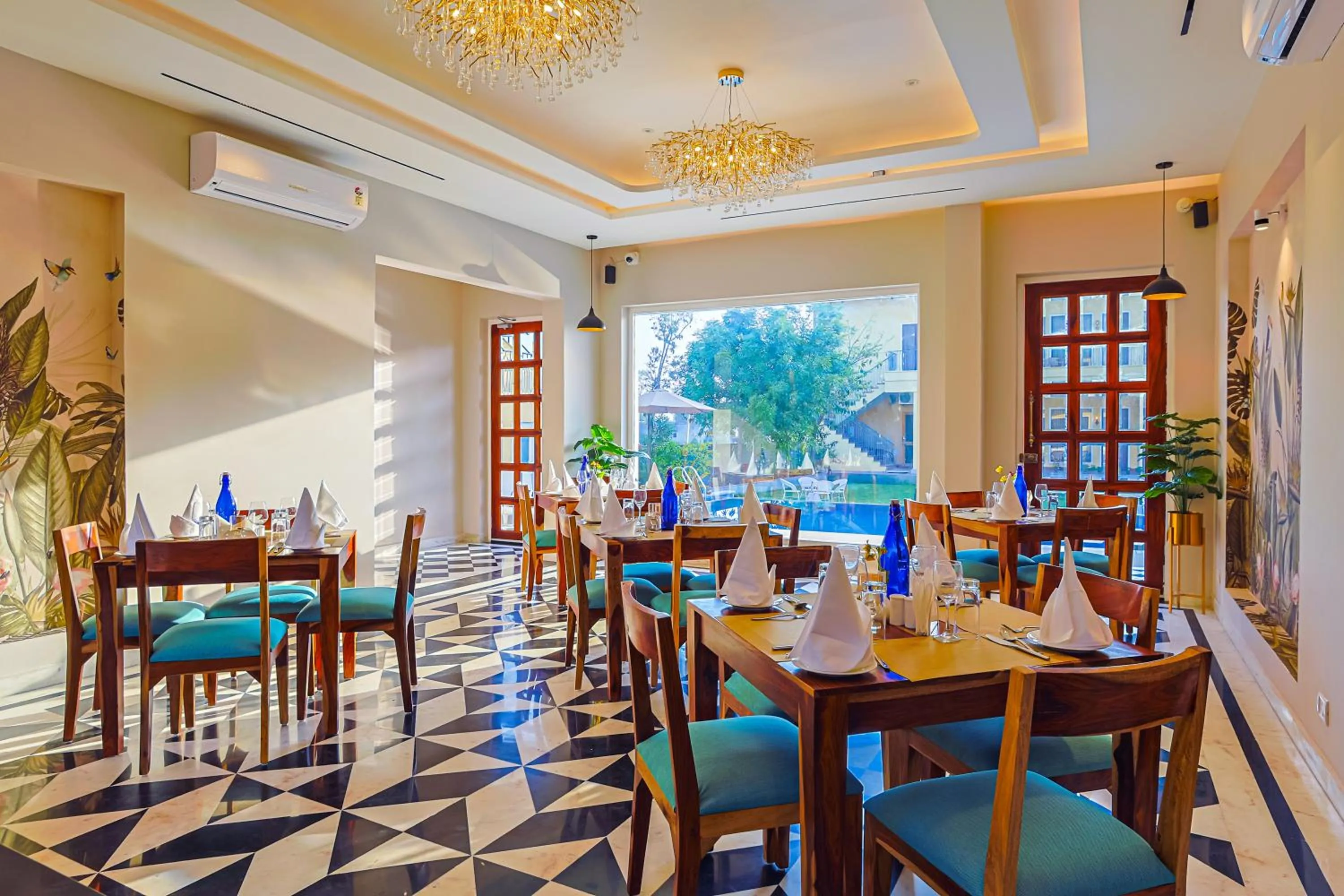 Restaurant/places to eat in Ananyamaya nature lodge