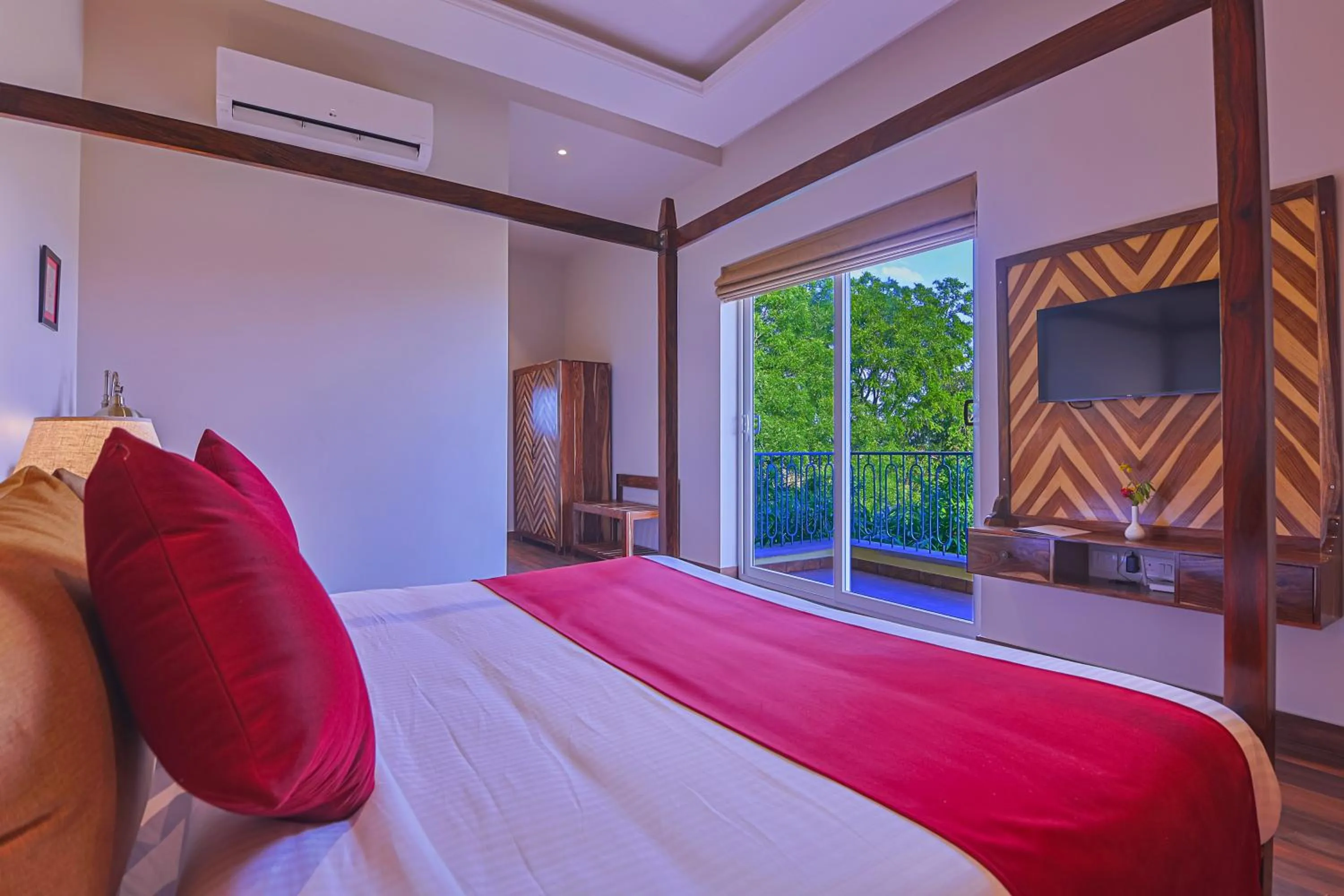 Bed in Ananyamaya nature lodge