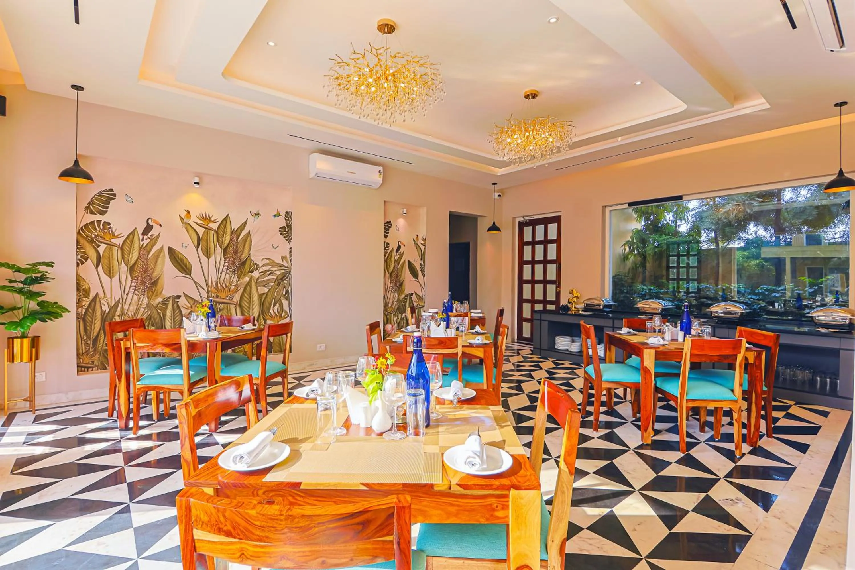 Restaurant/places to eat in Ananyamaya nature lodge