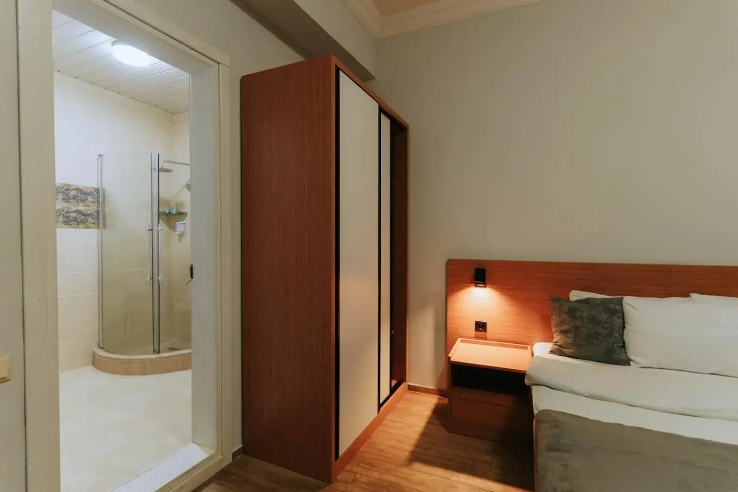 Junior Suite with Balcony - single occupancy in Hotel Old Town Junior Suite with Balcony - single occupancy in Hotel Old Town