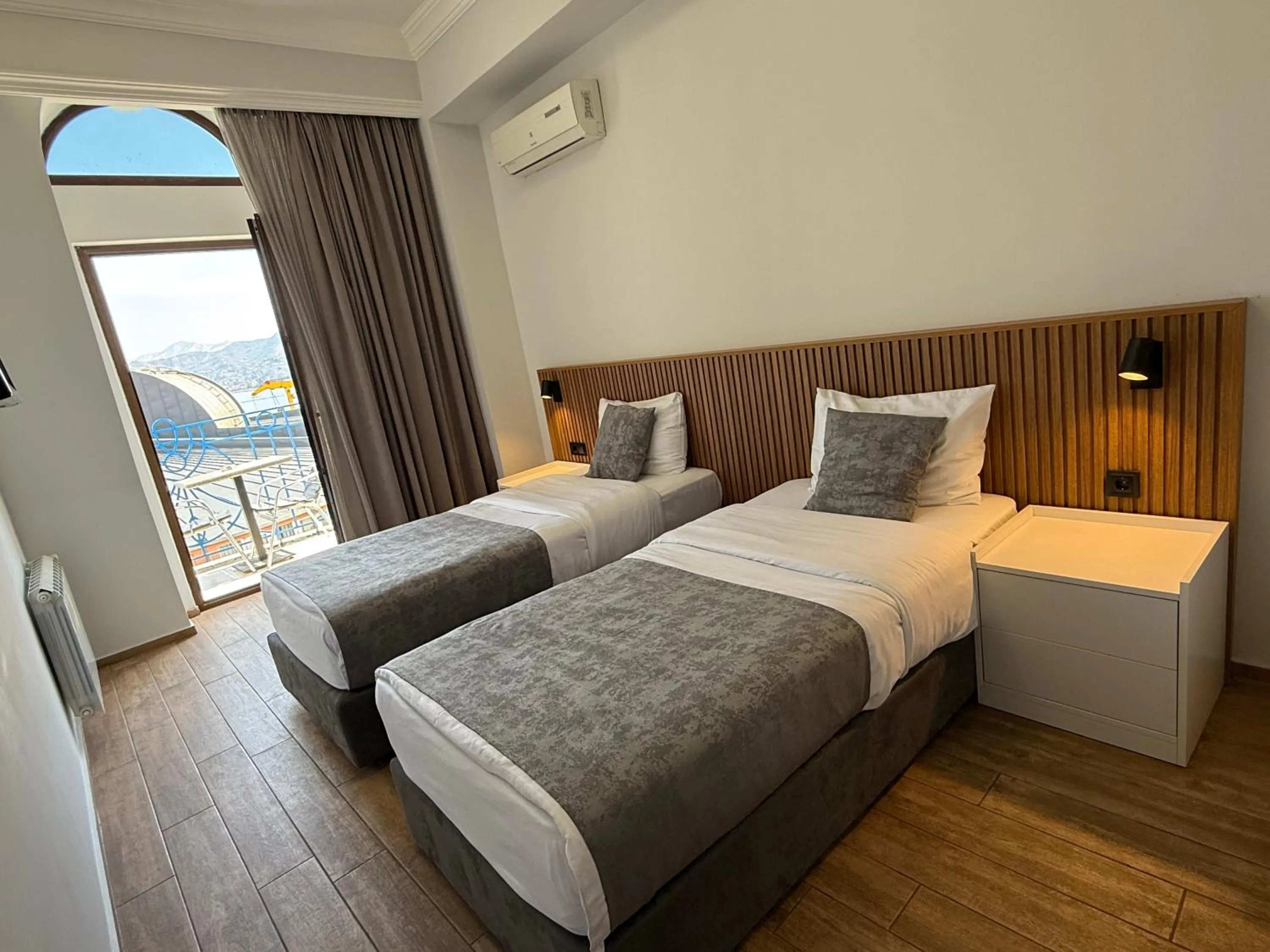 Photo of the whole room, Bed in Hotel Old Town