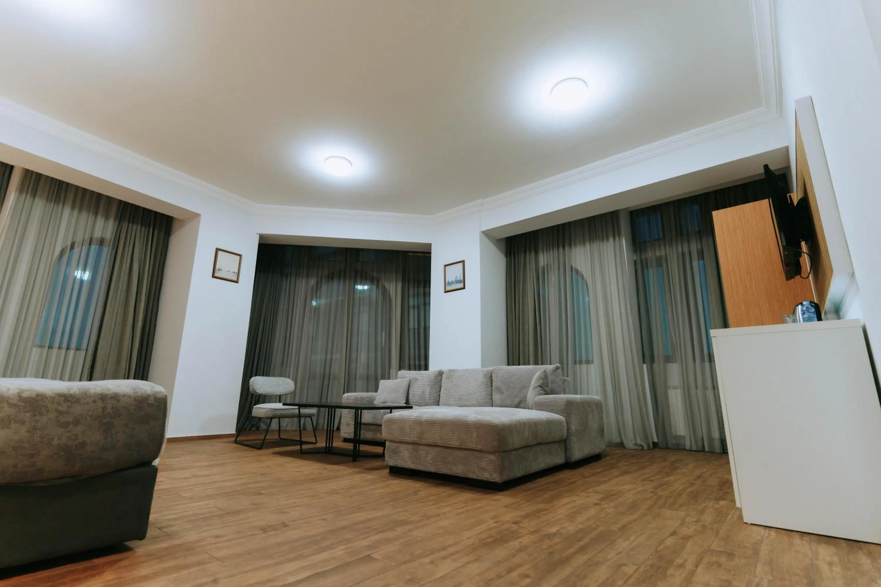 Seating area in Hotel Old Town