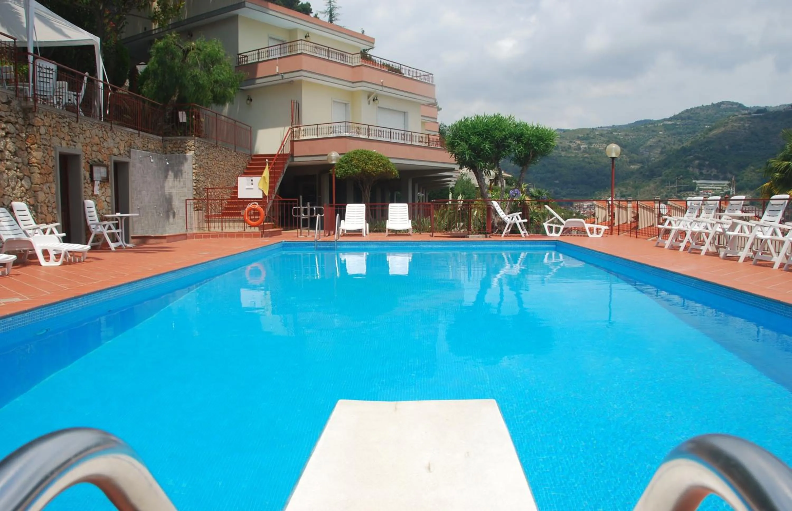  in Residence Green Park