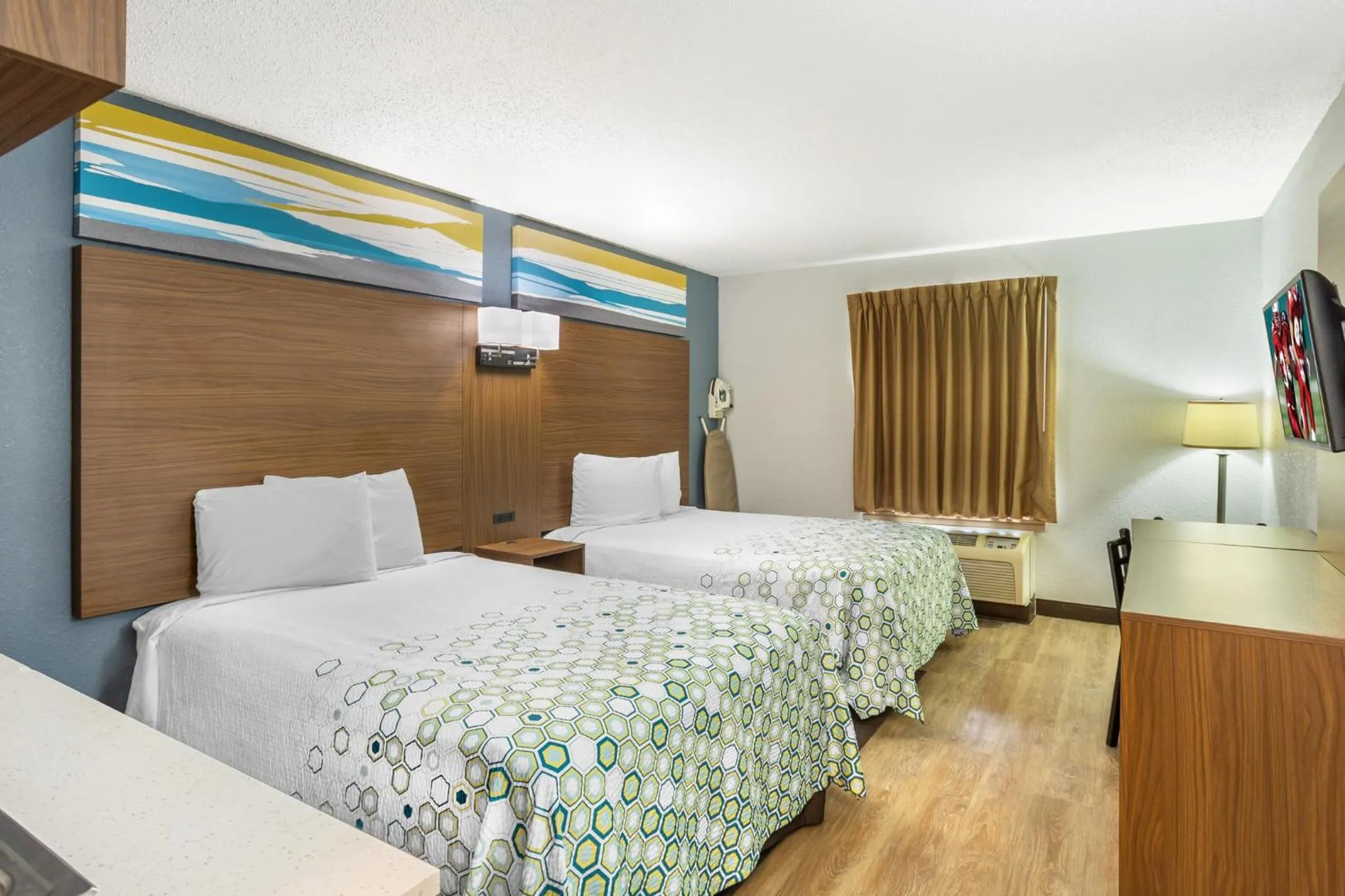 Photo of the whole room, Bed in HomeTowne Studios by Red Roof Lancaster