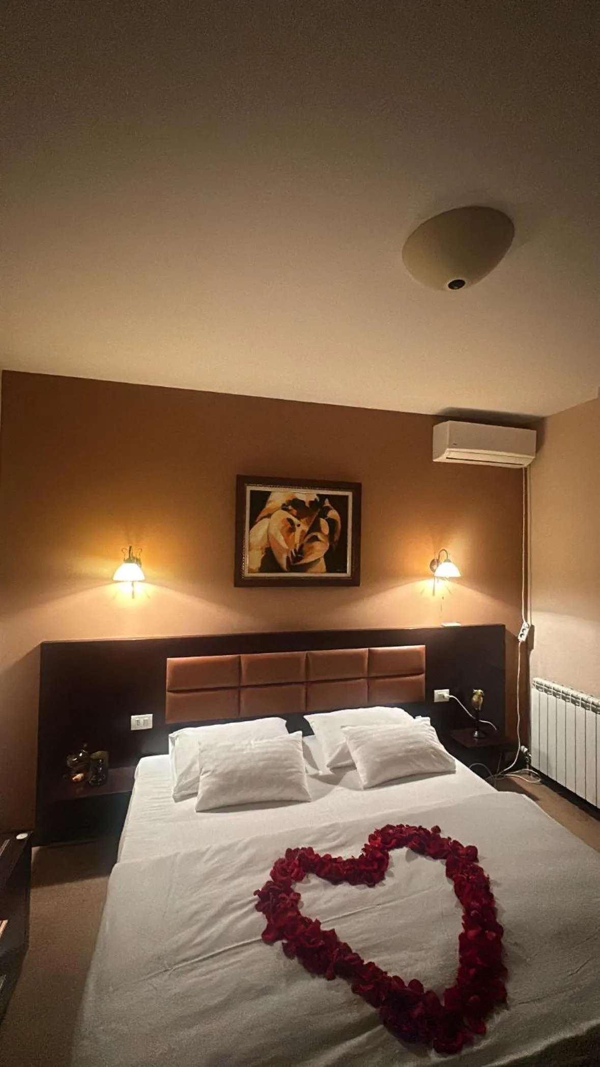 Bed in Hotel Monte Rosa