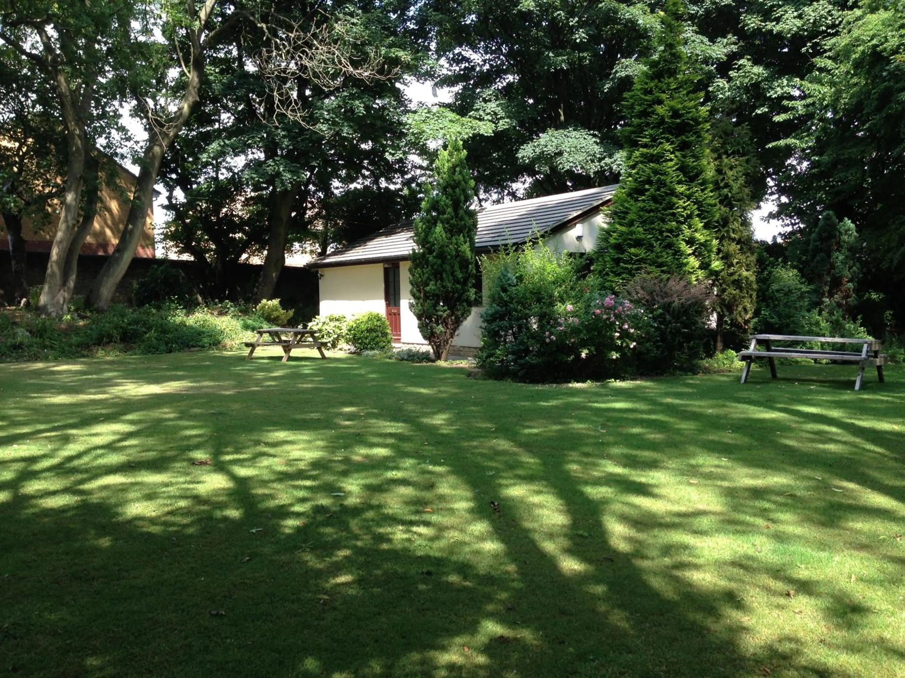 Property Building in Healey House Hotel