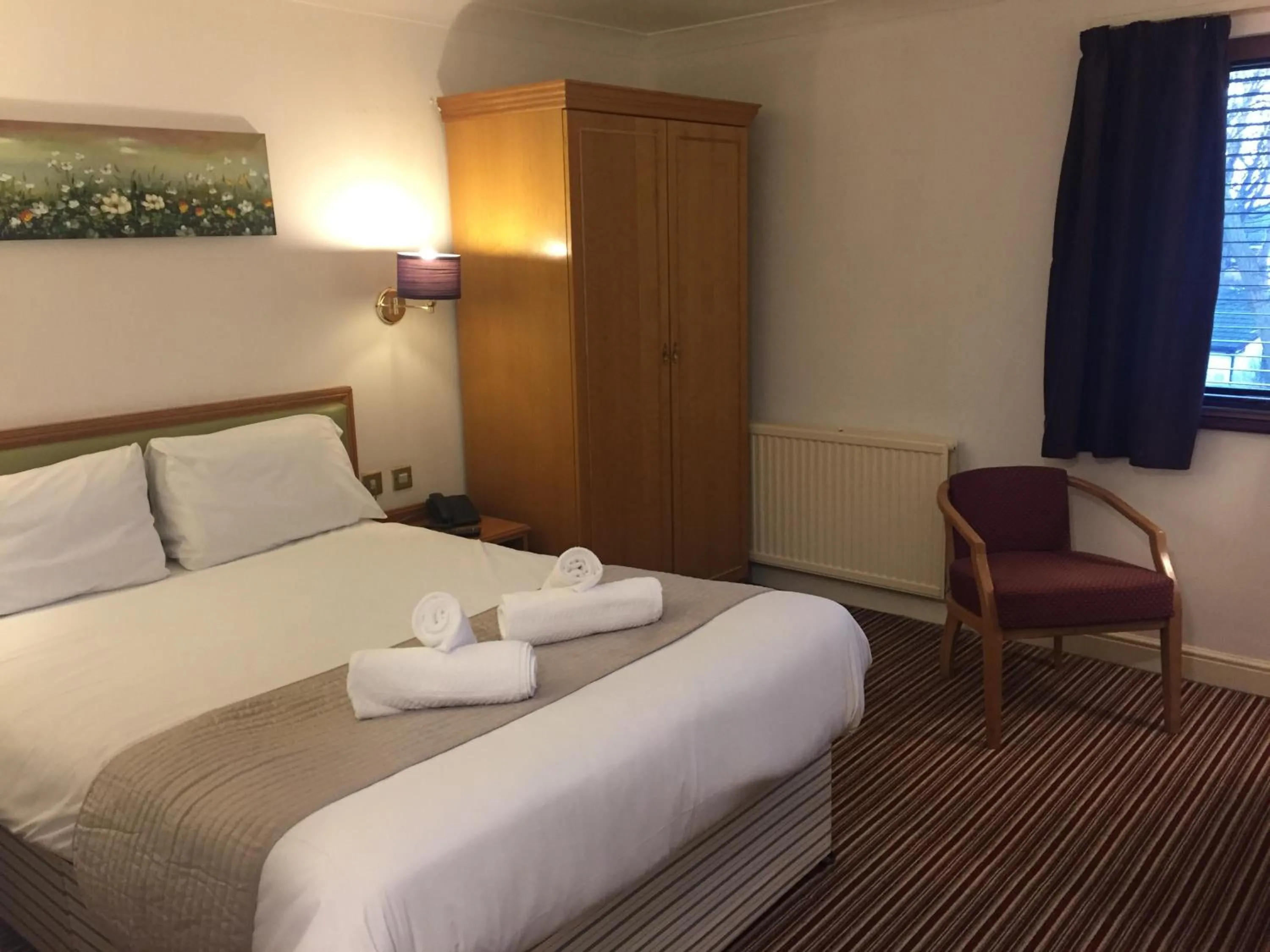 Photo of the whole room in Healey House Hotel