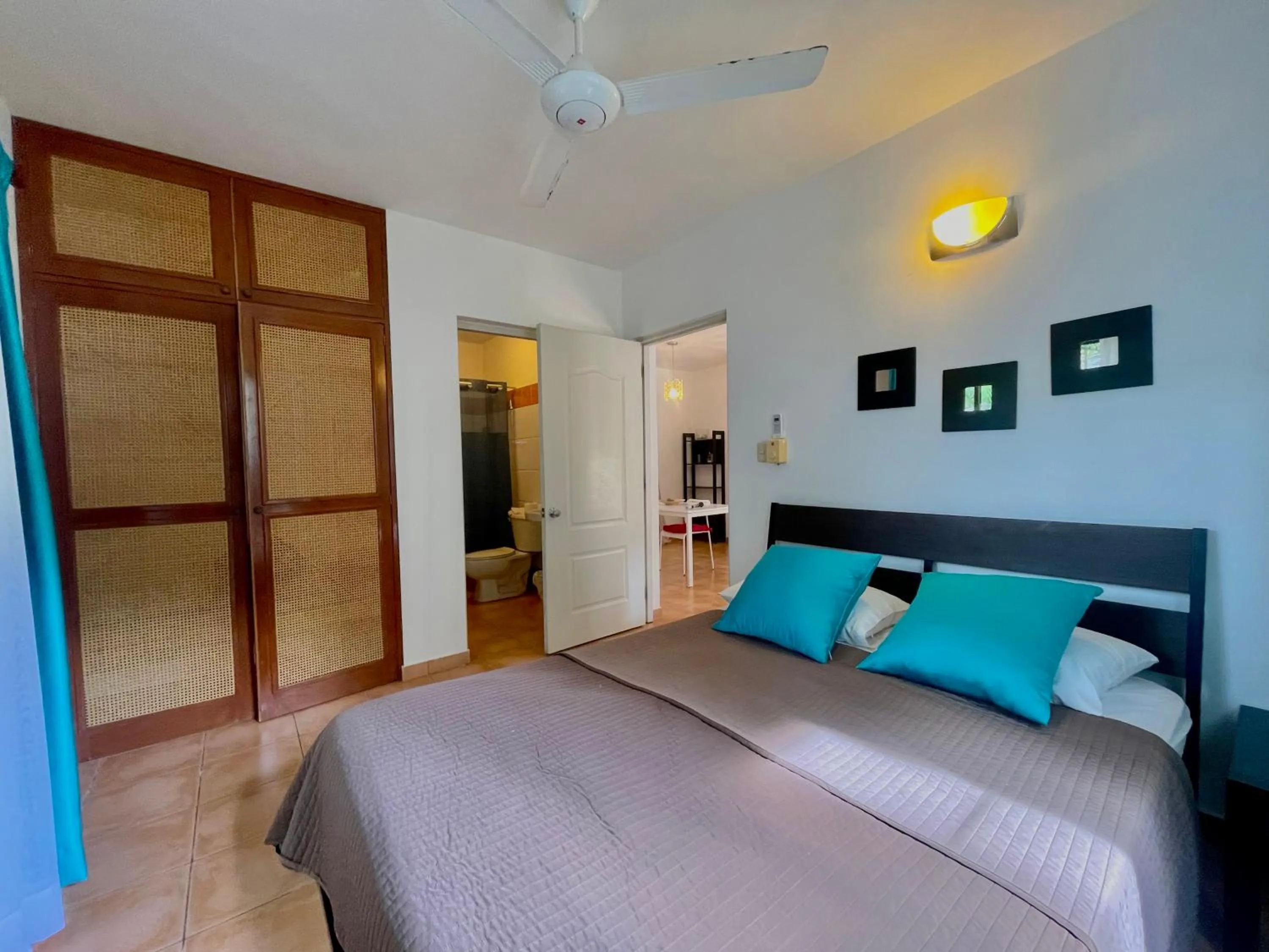 Bed in Coral Blanco Hotel