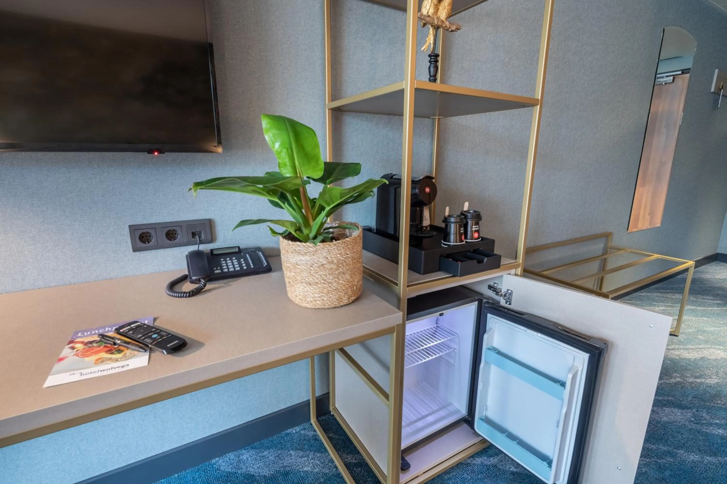 Coffee/tea facilities in Hotel van der Valk Wolvega-Heerenveen