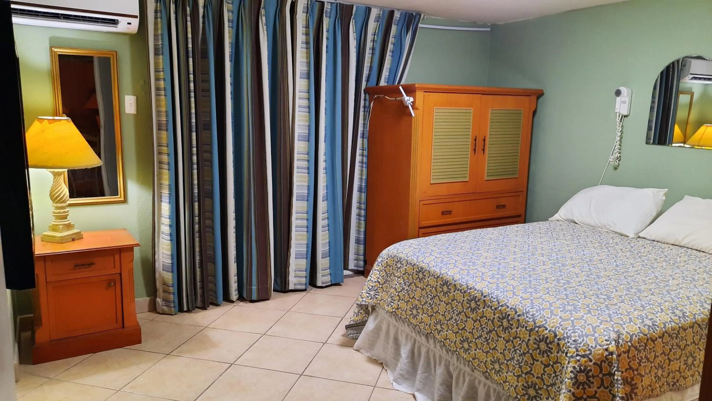 Bedroom, Bed in Aruba Cunucu Residence