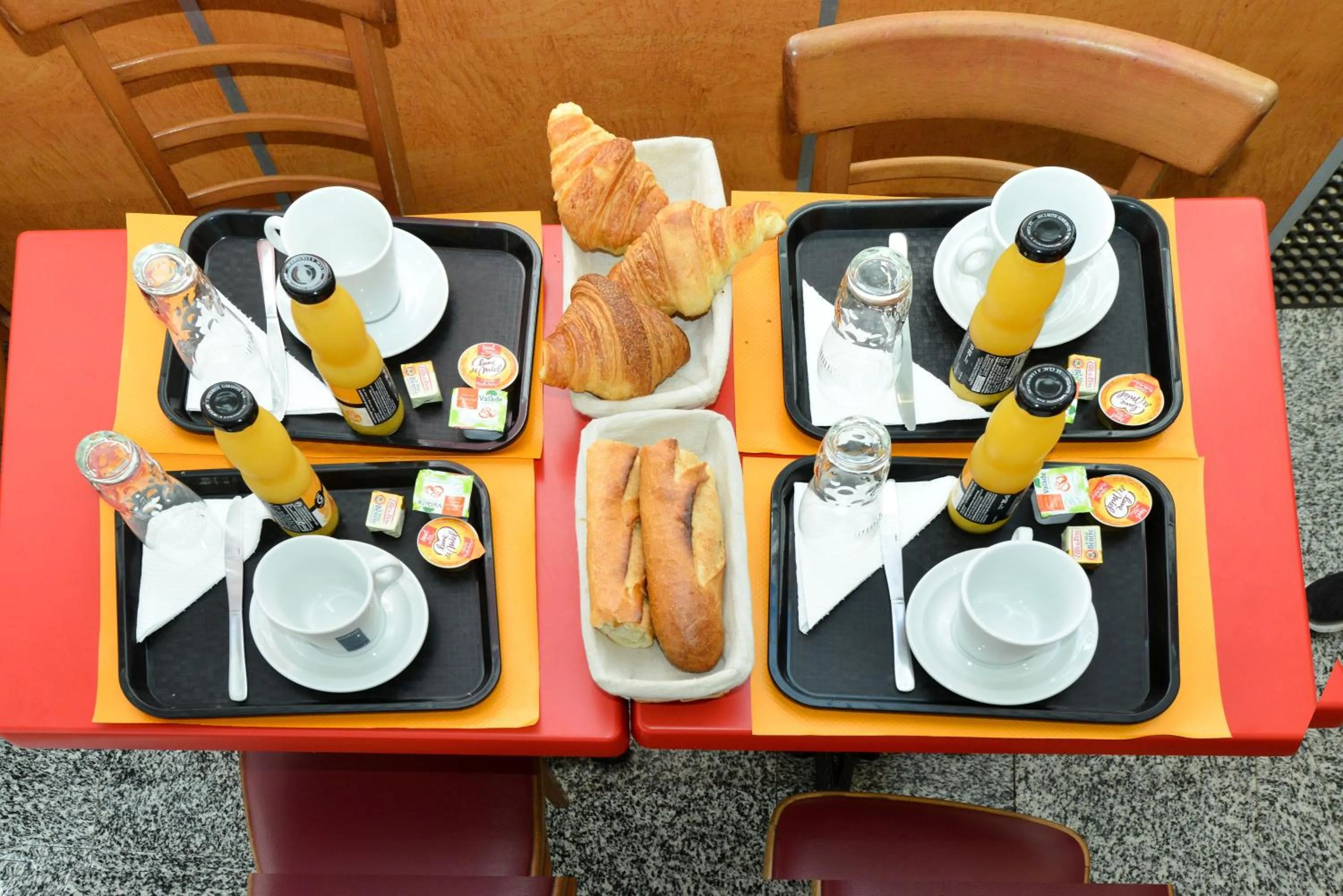 Breakfast in Hotel De La Poste