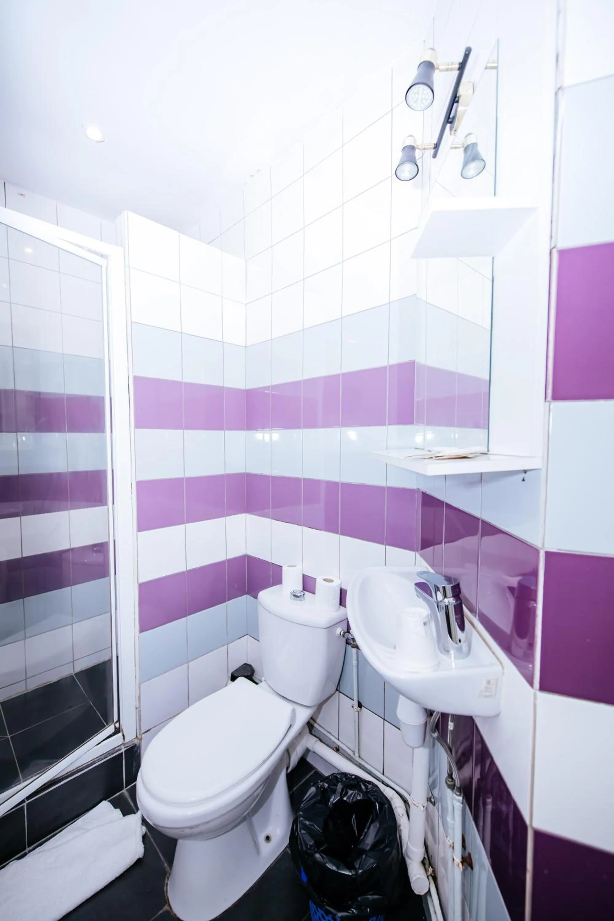 Bathroom in Hotel De La Poste