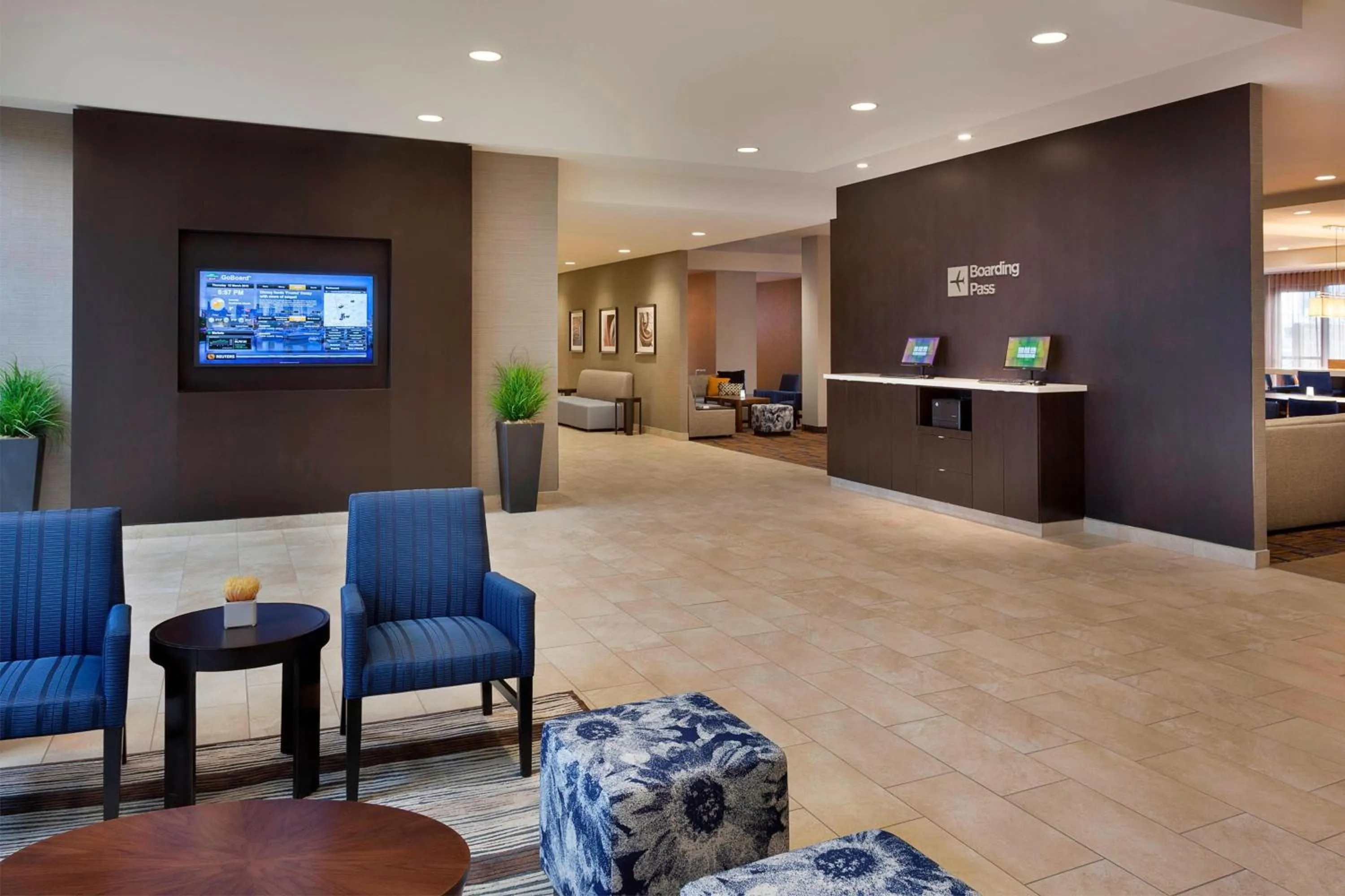 Lobby or reception in Courtyard by Marriott Toronto Northeast/Markham