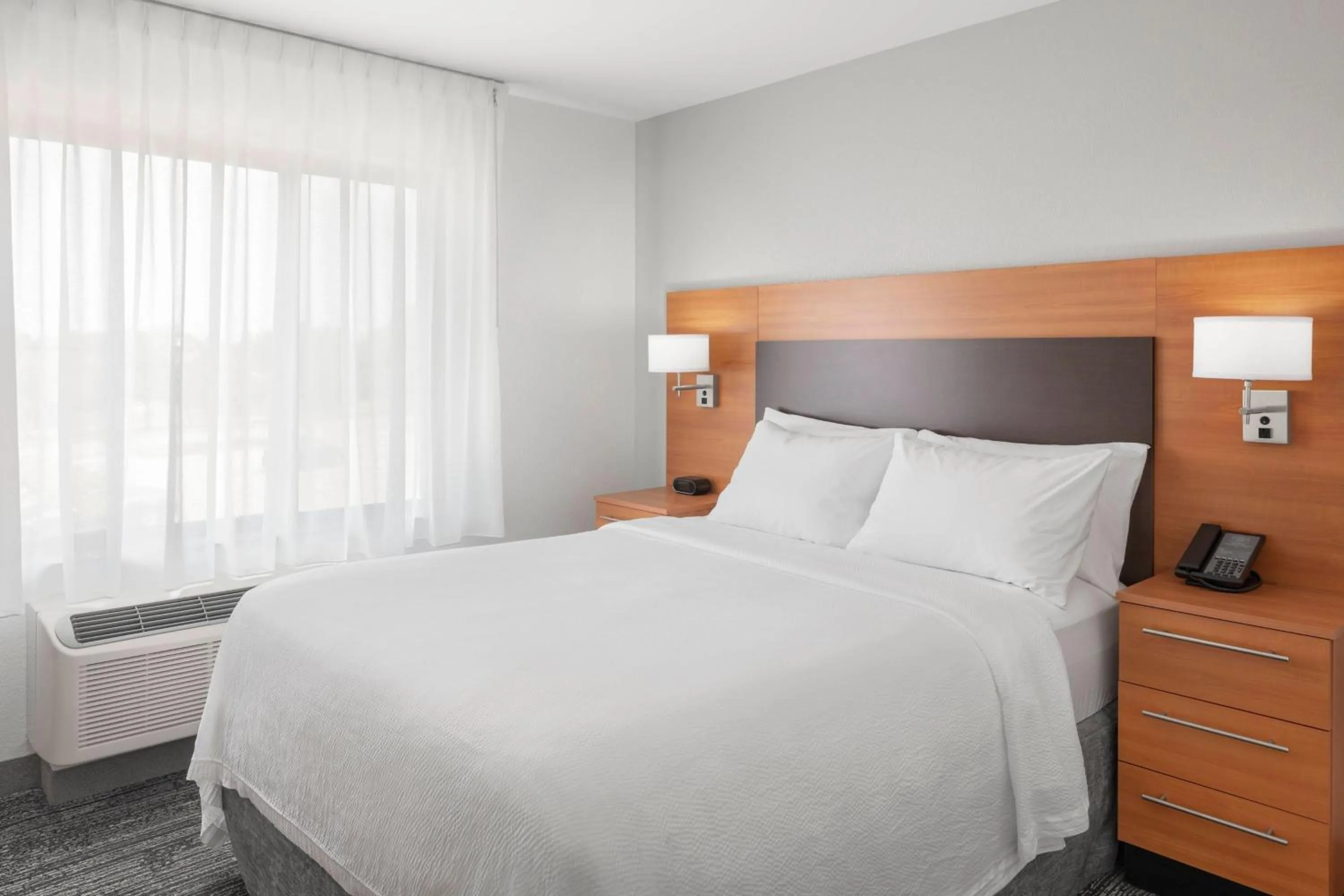 Bedroom in TownePlace Suites Bangor