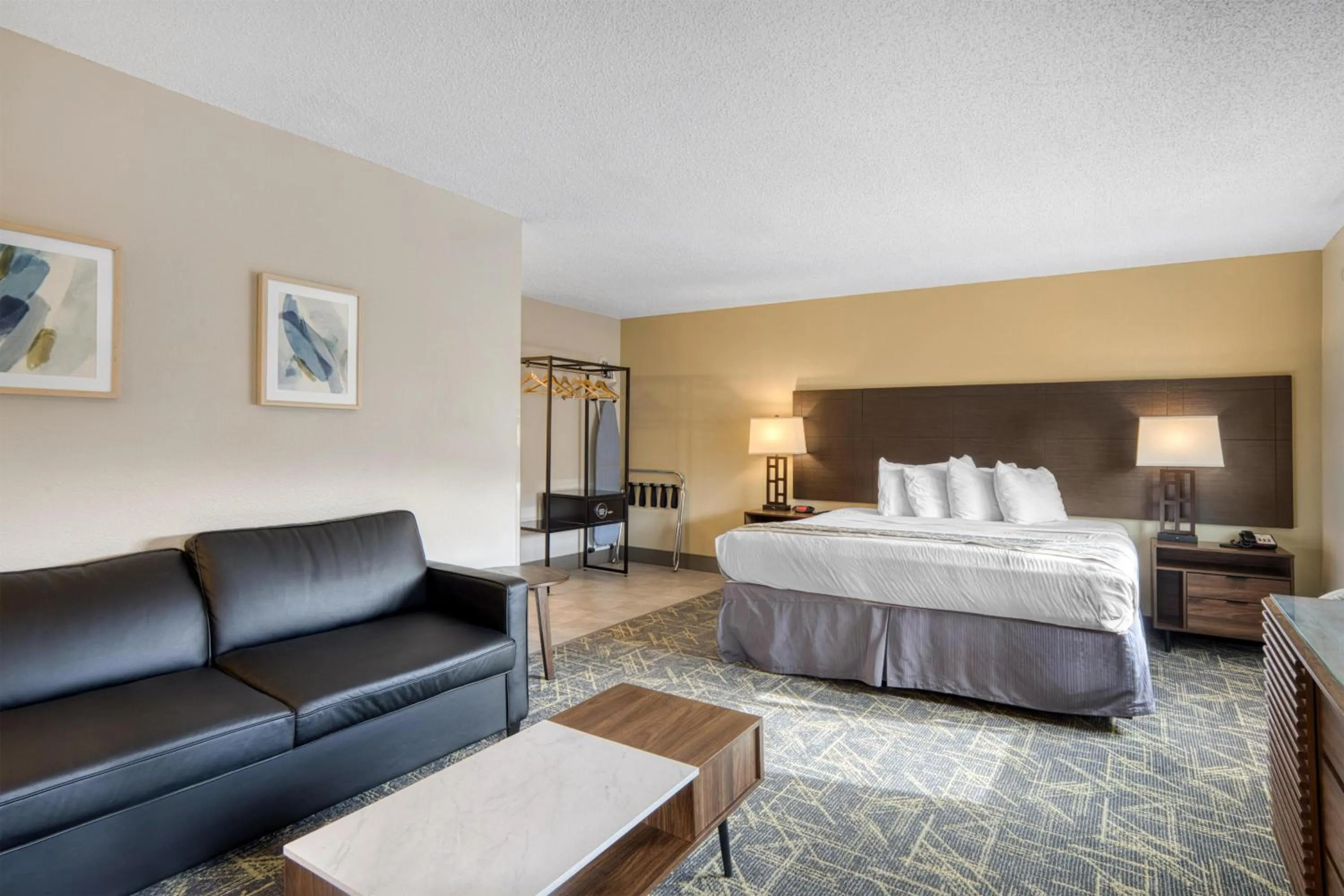 Bedroom, Bed in SureStay Plus by Best Western Montrose