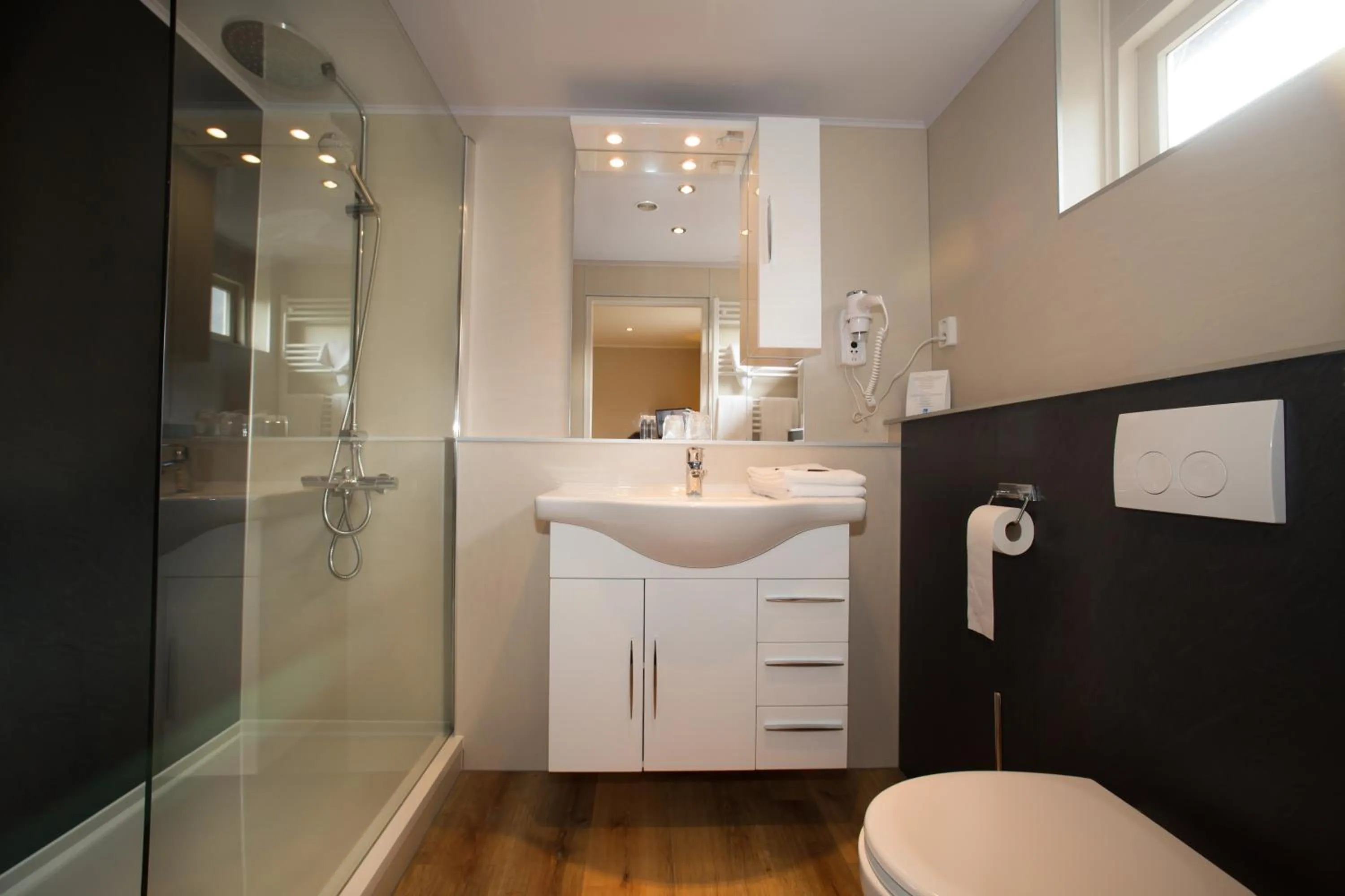 Bathroom in Landhotel De Hoofdige Boer