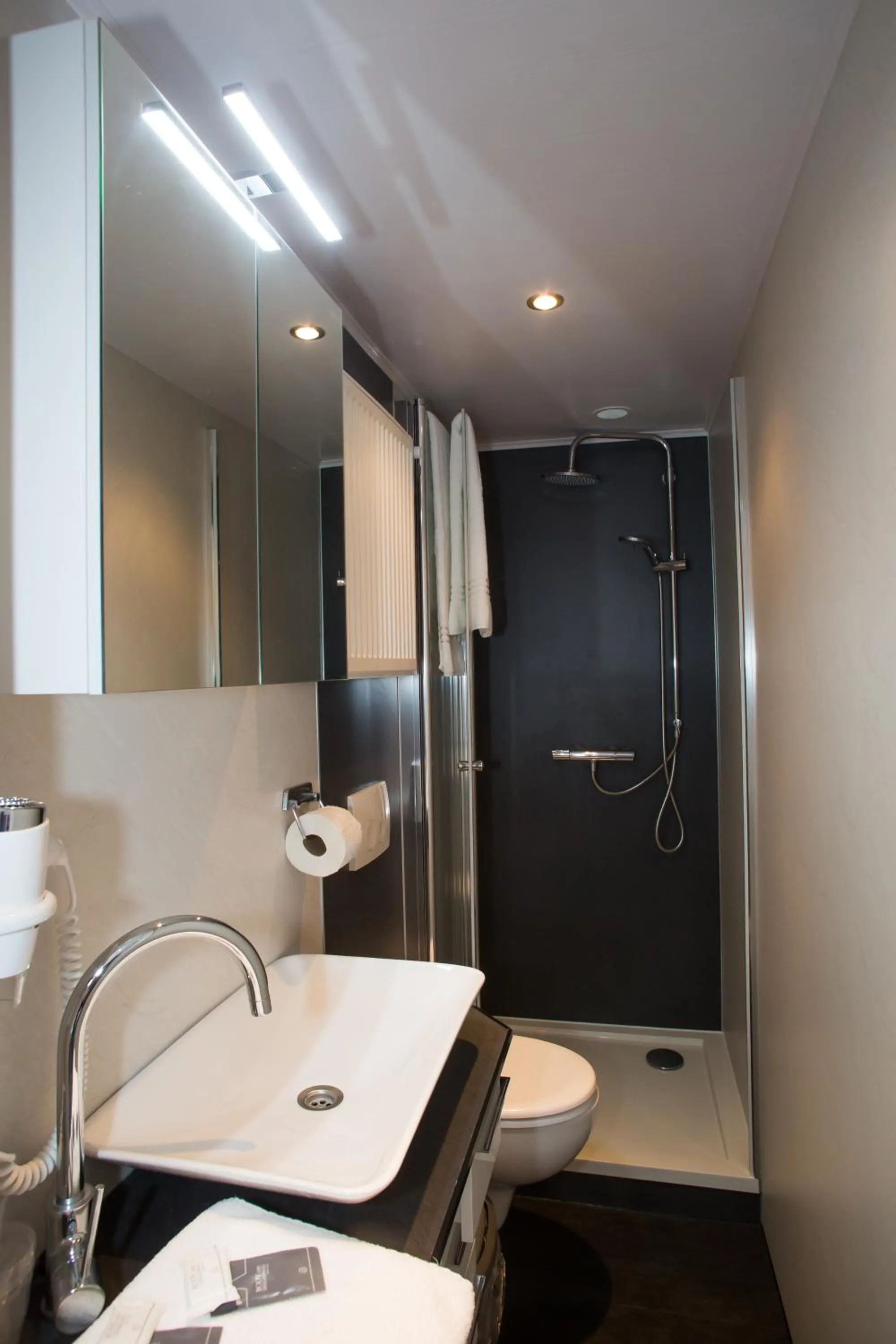 Bathroom in Landhotel De Hoofdige Boer