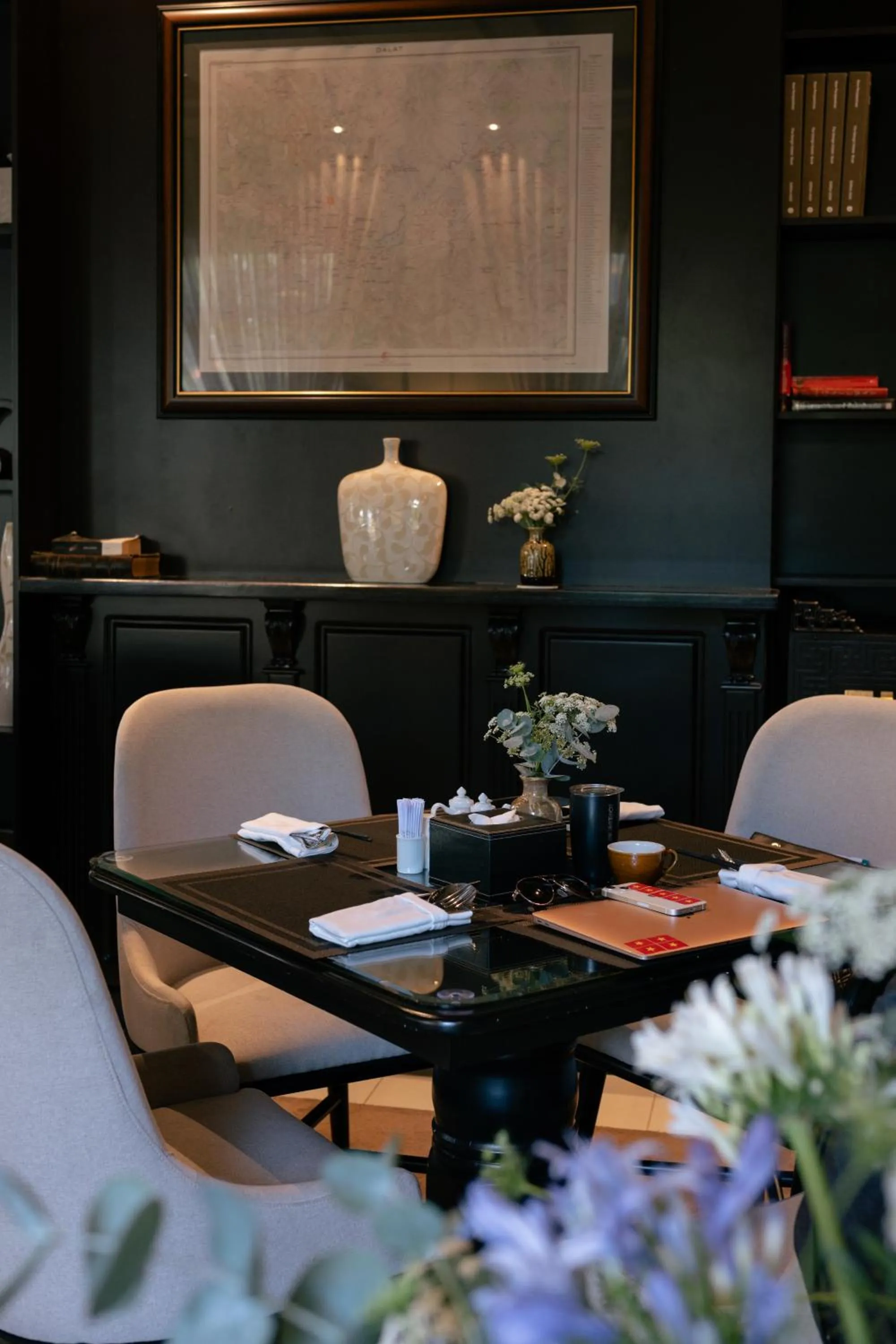 Restaurant/places to eat in Bach Place Dalat