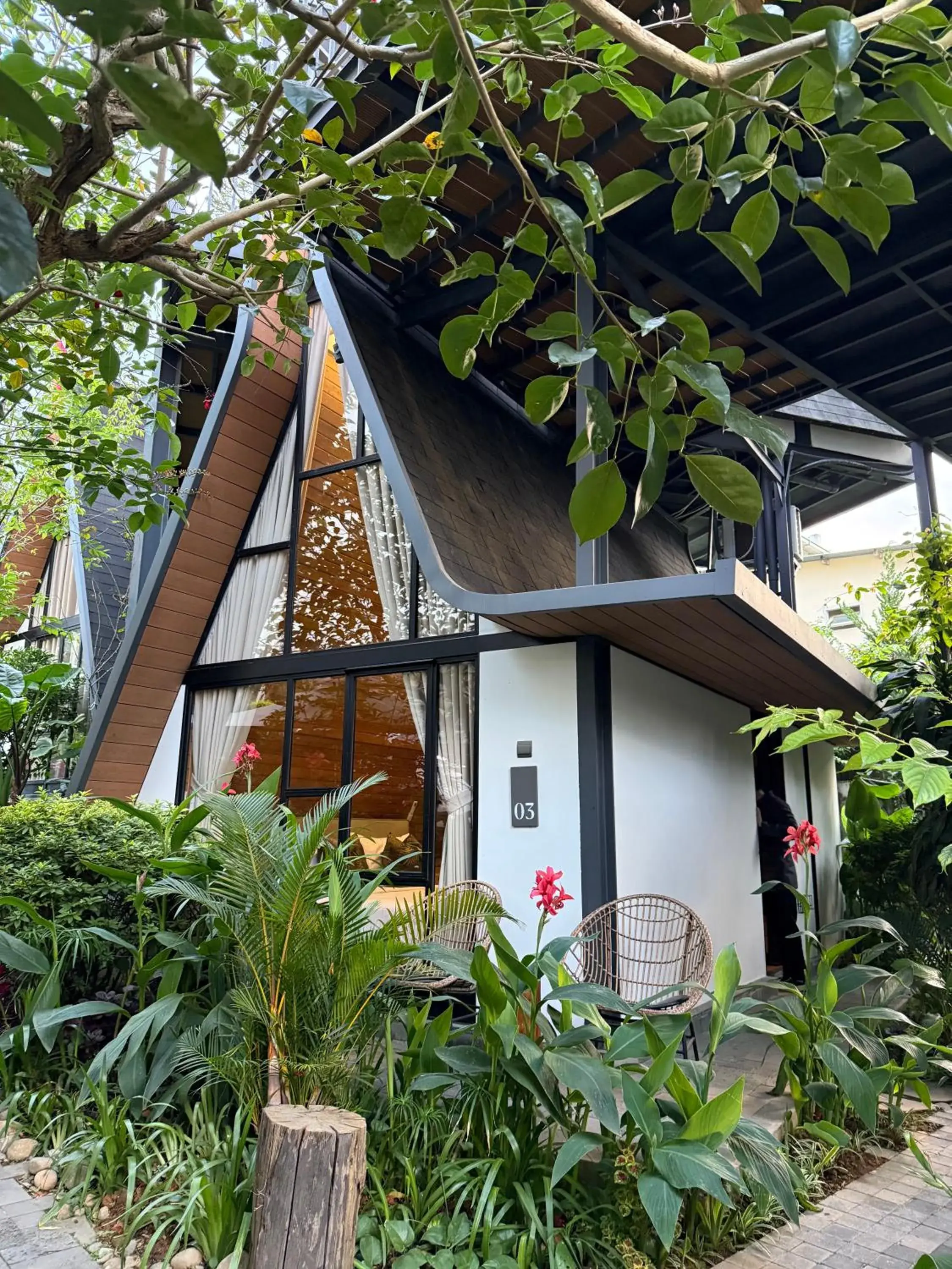 King Suite in Bach Place Dalat King Suite in Bach Place Dalat