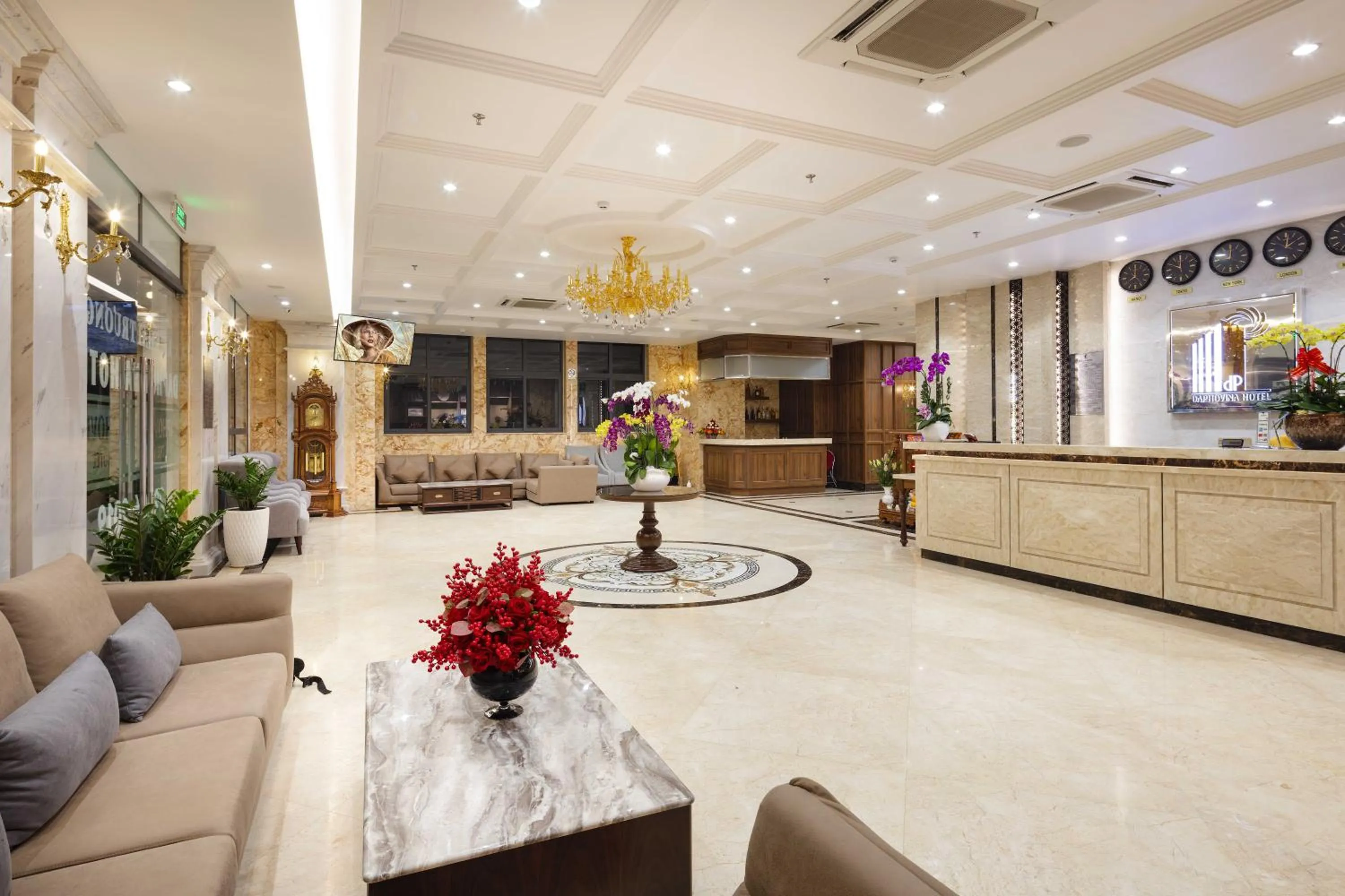 Lobby or reception in Daphovina Hotel