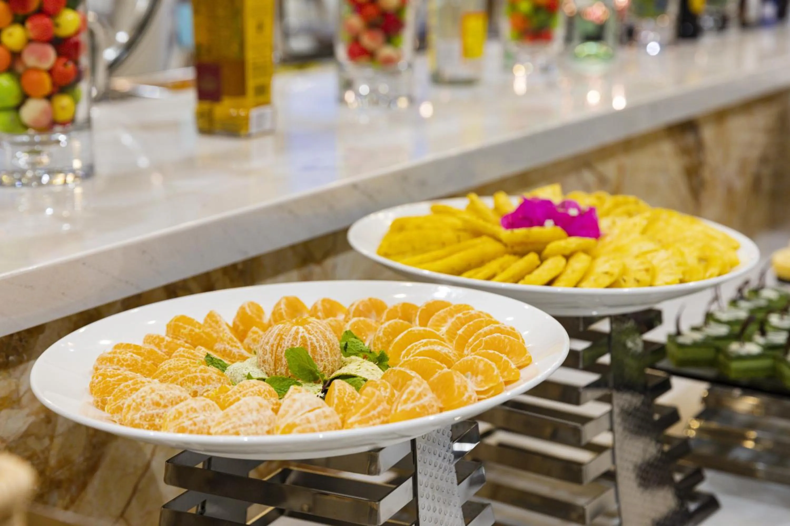 Restaurant/places to eat in Daphovina Hotel