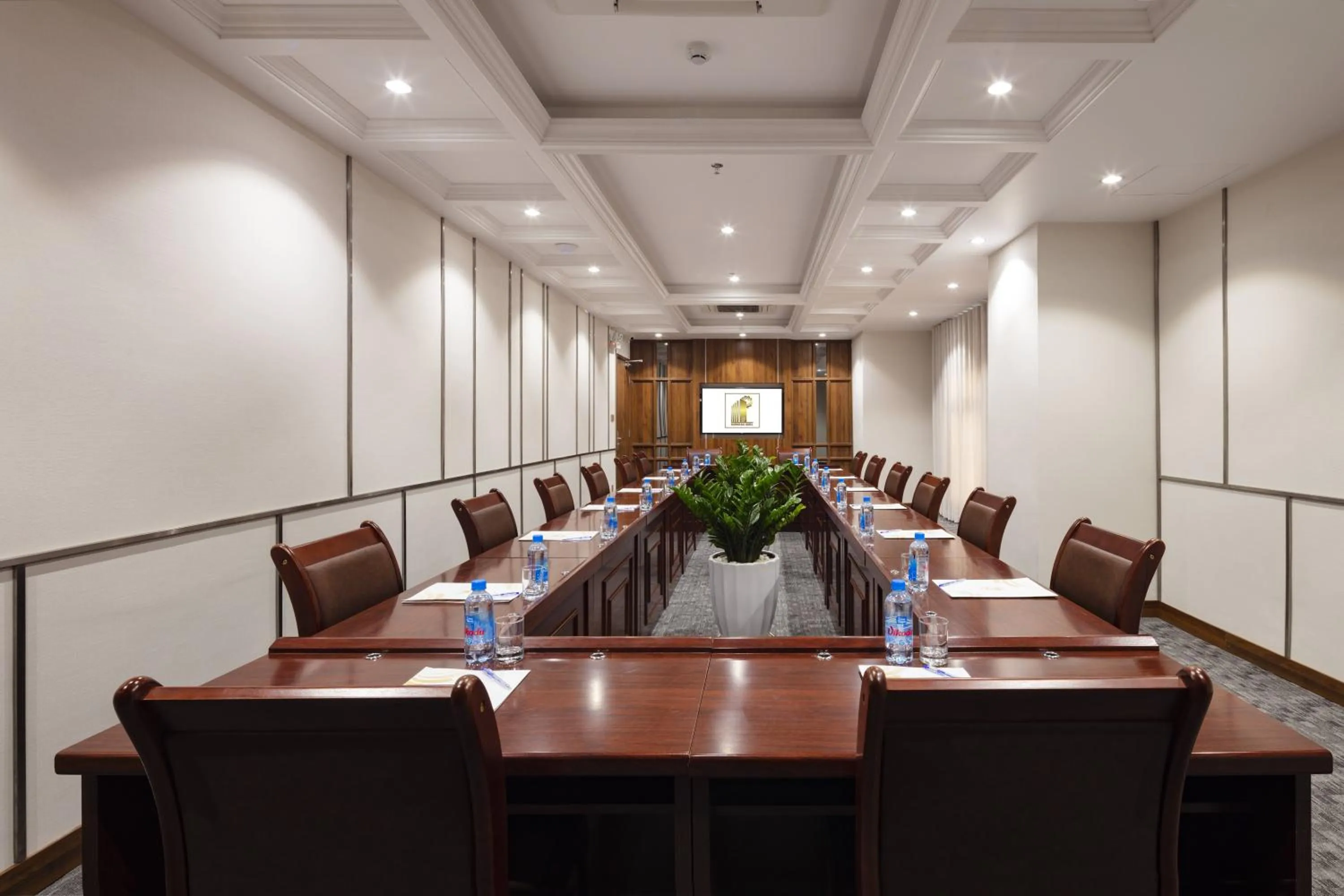 Meeting/conference room in Daphovina Hotel