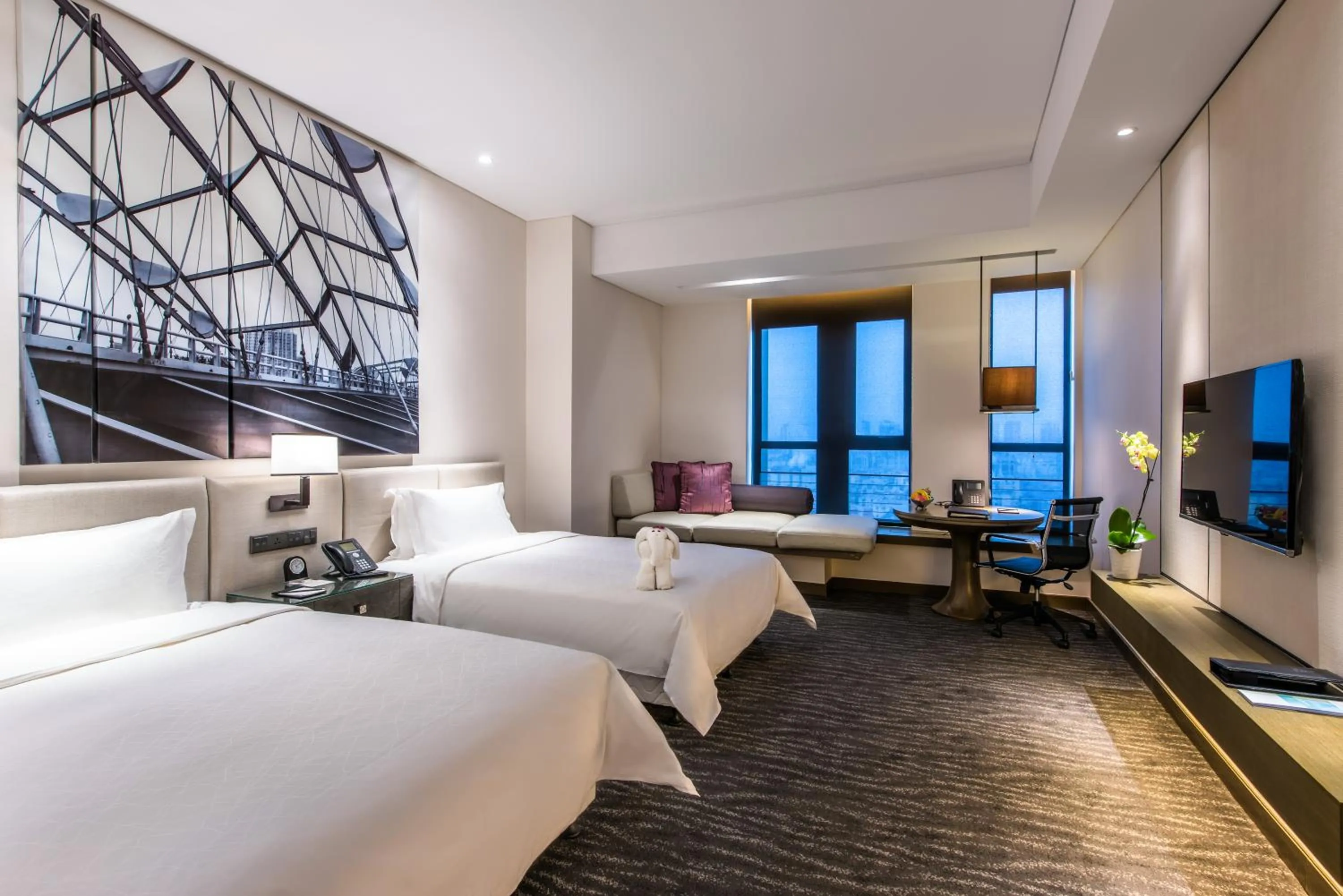 Photo of the whole room, Bed in Pan Pacific Tianjin