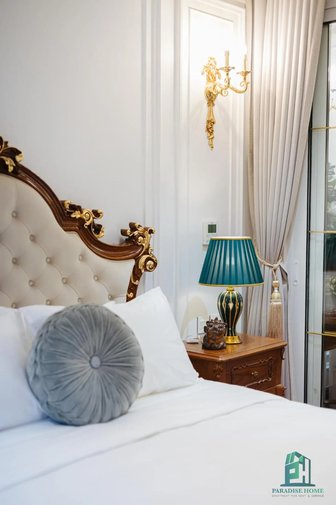 Bedroom, Bed in Luxe Paradise Suite Hotel Trich Sai