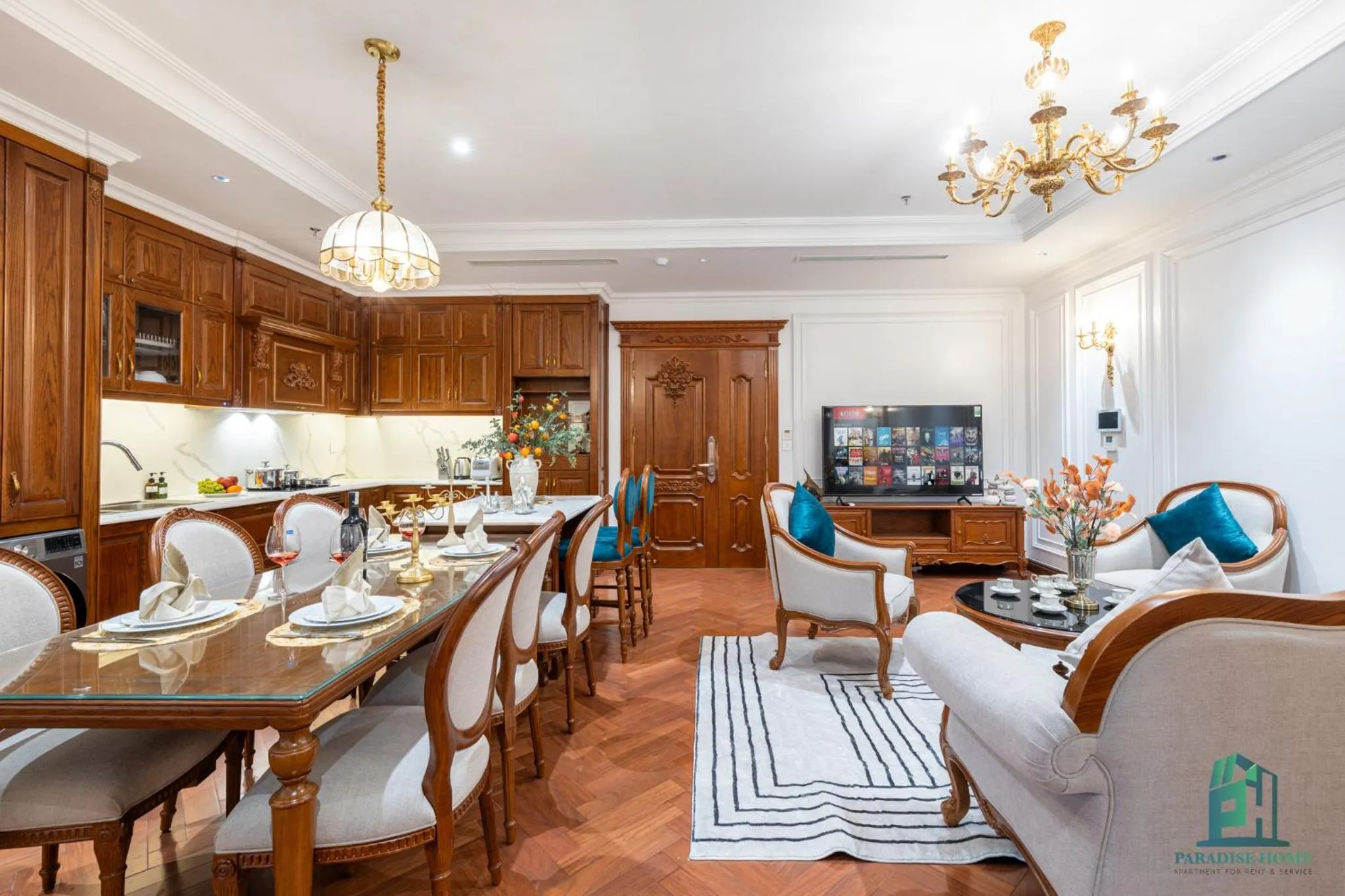 Kitchen or kitchenette in Luxe Paradise Suite Hotel Trich Sai