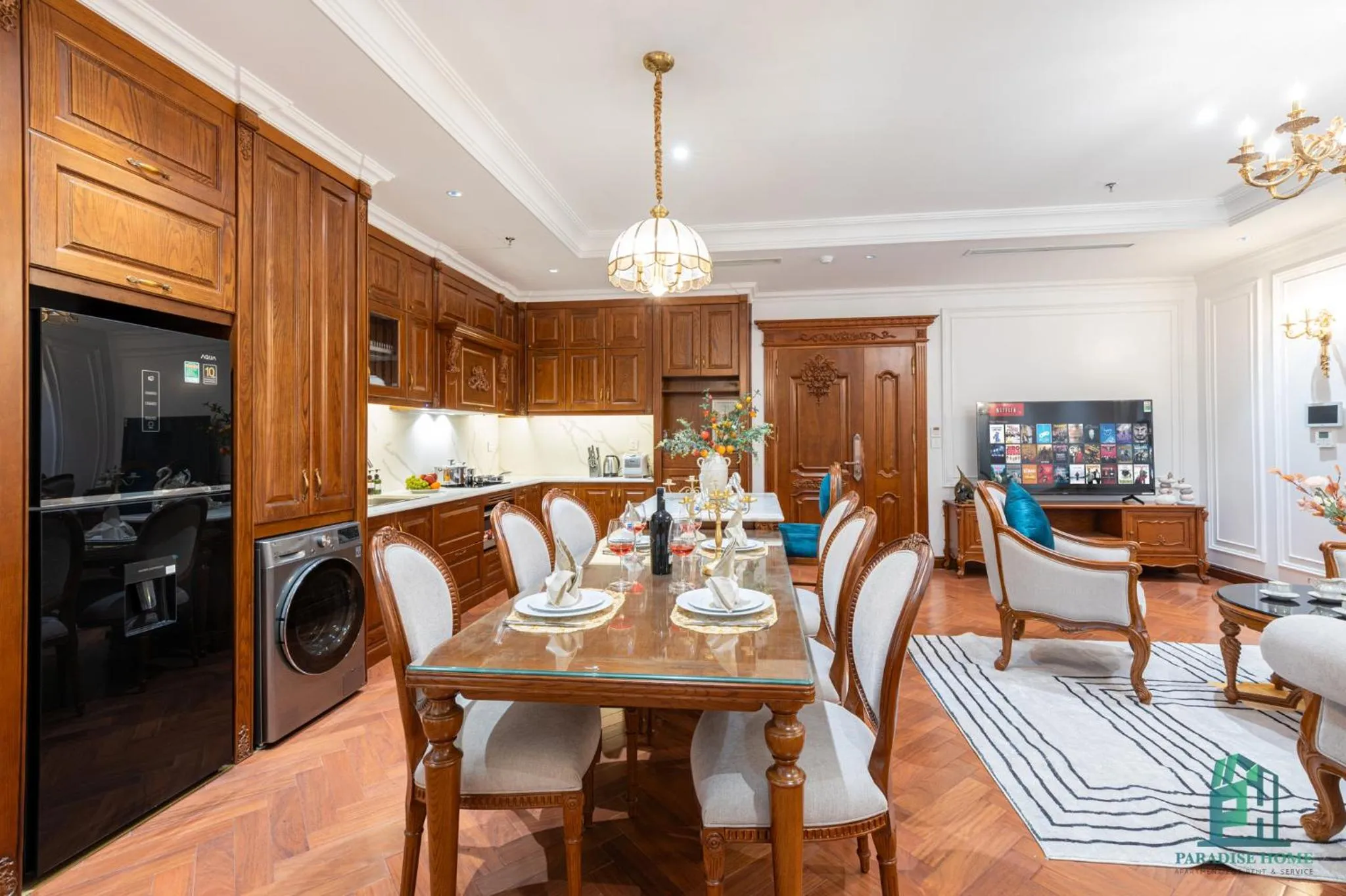 Kitchen or kitchenette in Luxe Paradise Suite Hotel Trich Sai