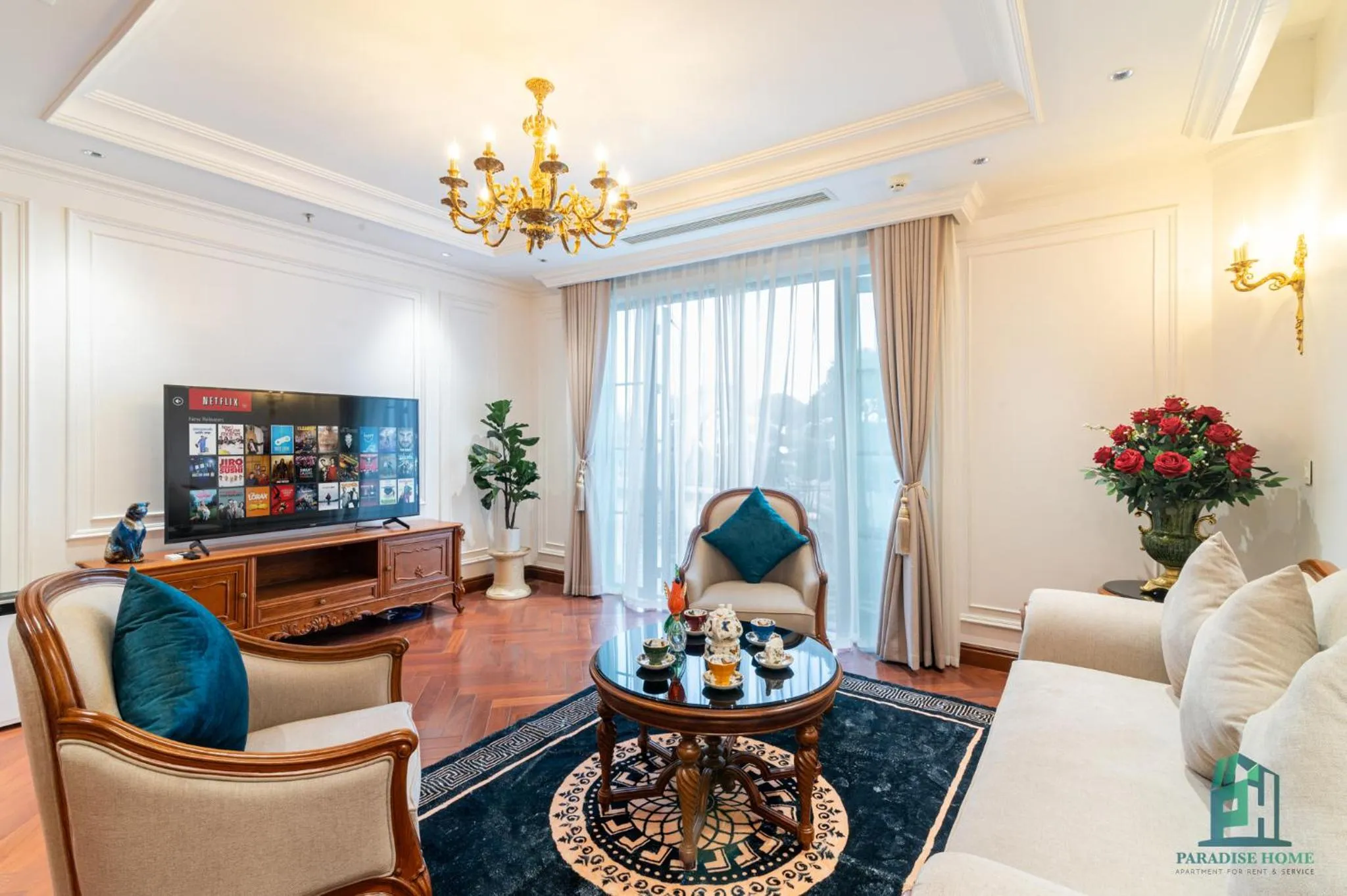 Living room in Luxe Paradise Suite Hotel Trich Sai