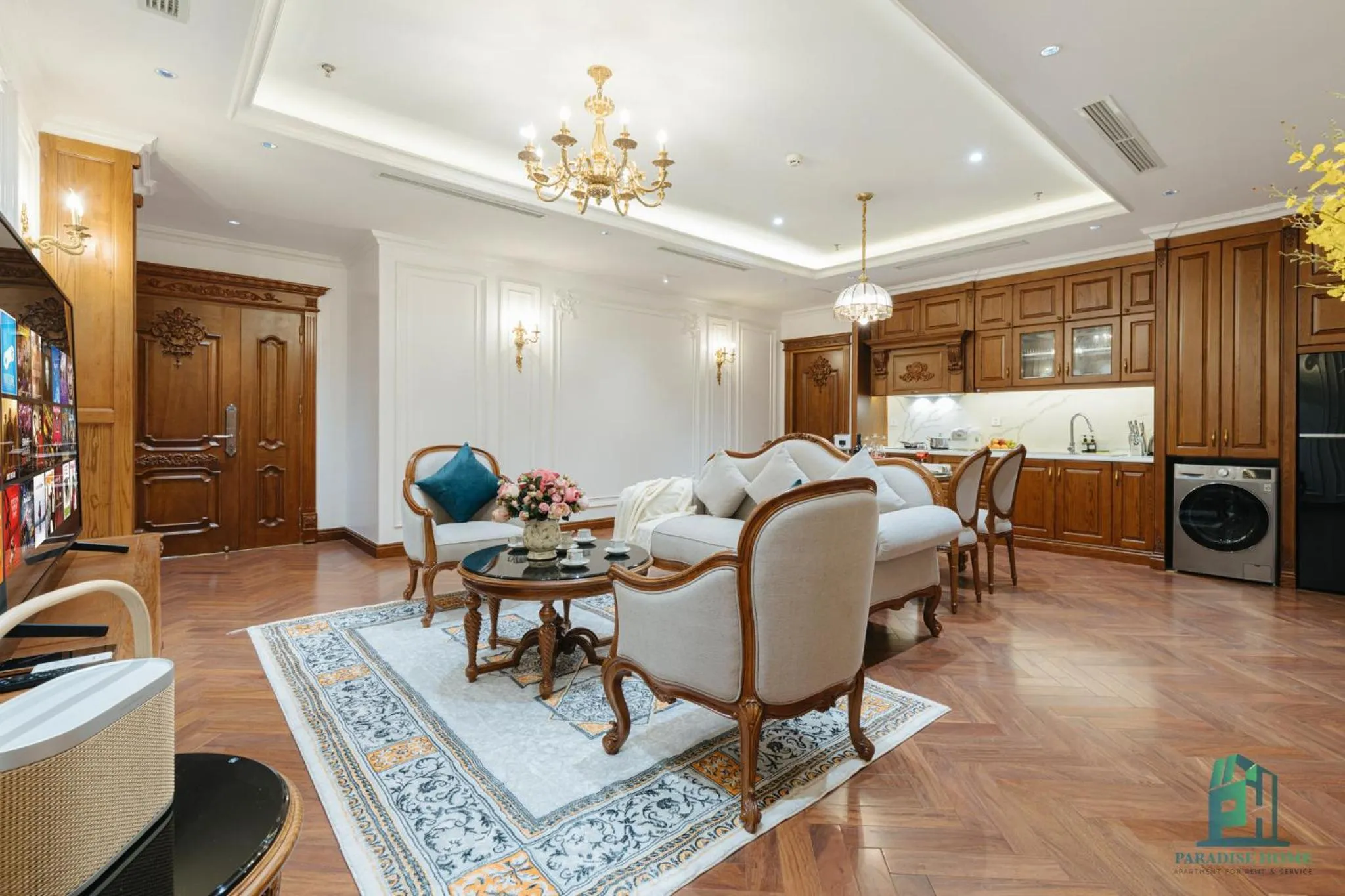 Living room in Luxe Paradise Suite Hotel Trich Sai