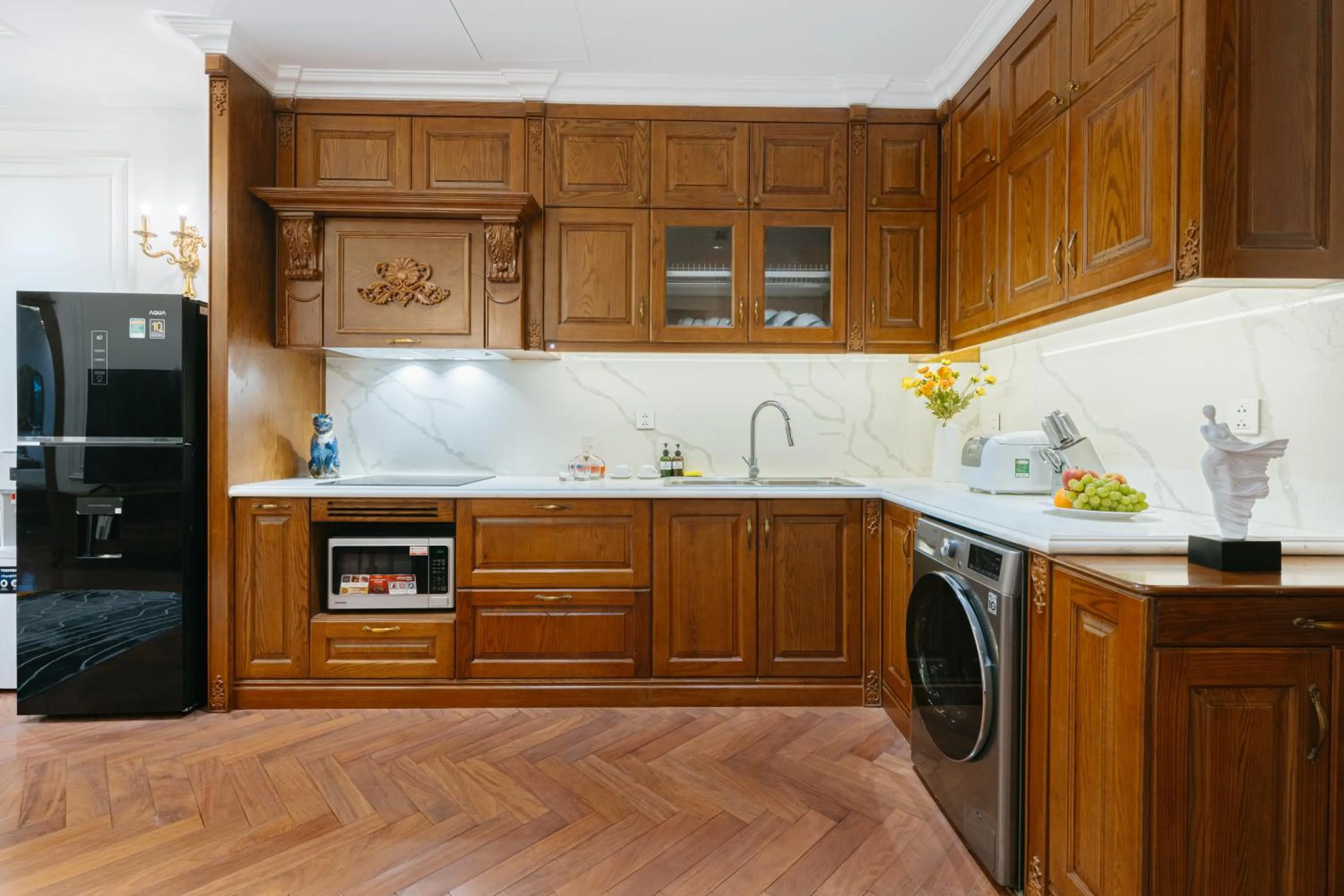 stove in Luxe Paradise Suite Hotel Trich Sai