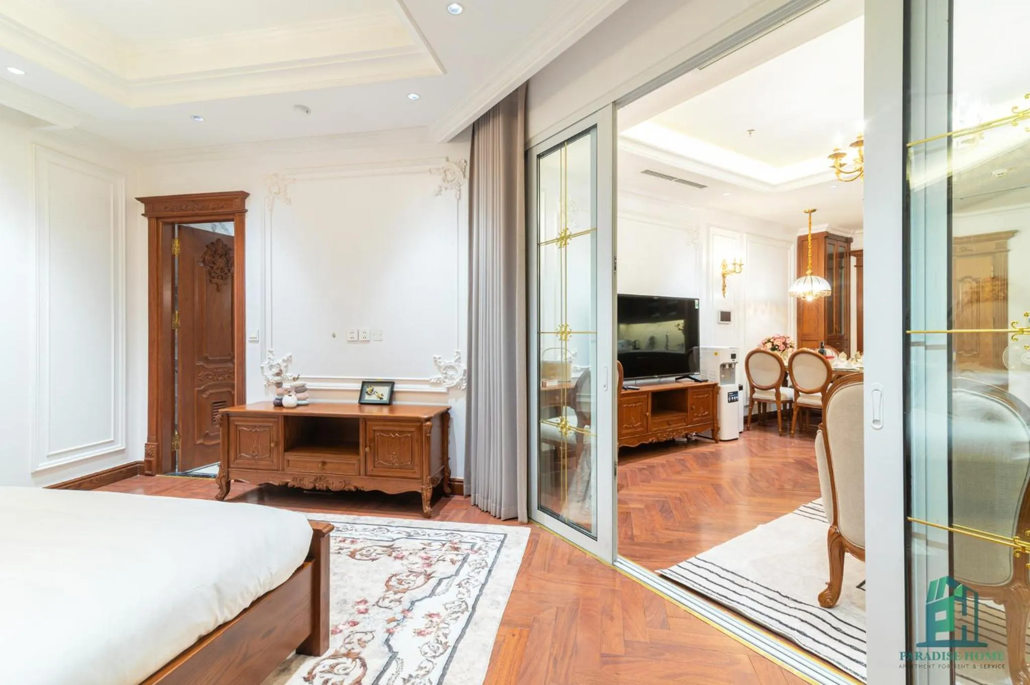 Bedroom, Bed in Luxe Paradise Suite Hotel Trich Sai