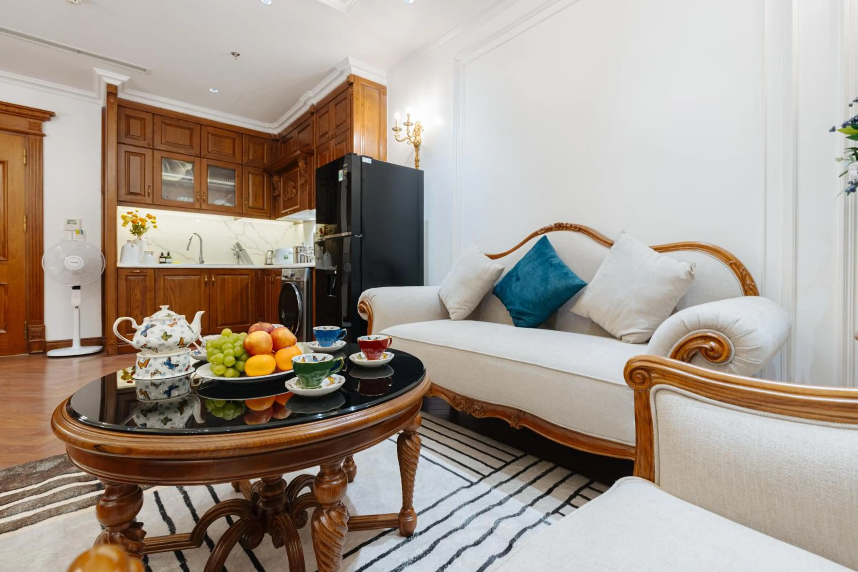 Living room in Luxe Paradise Suite Hotel Trich Sai