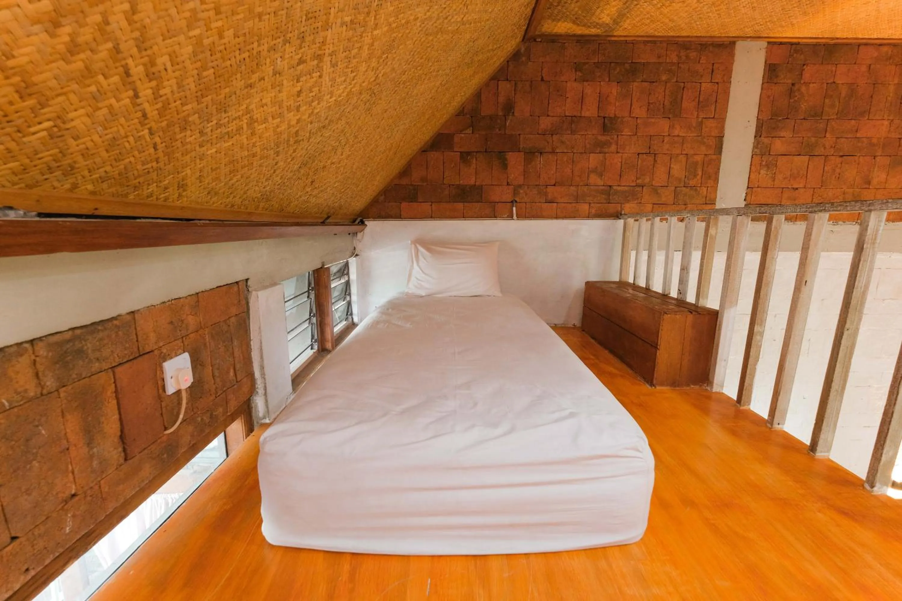 Bed in Djajanti House