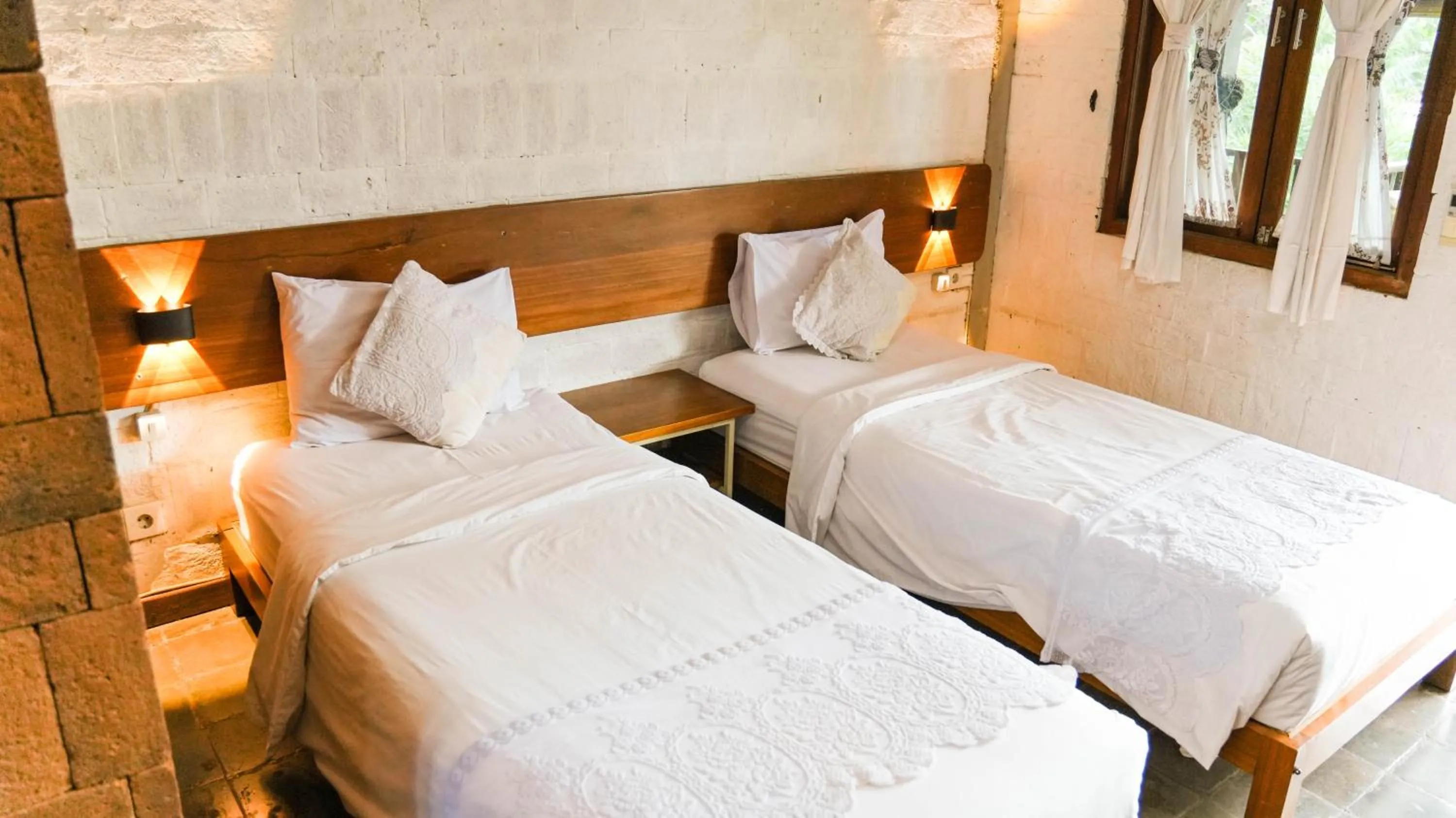 Bed in Djajanti House