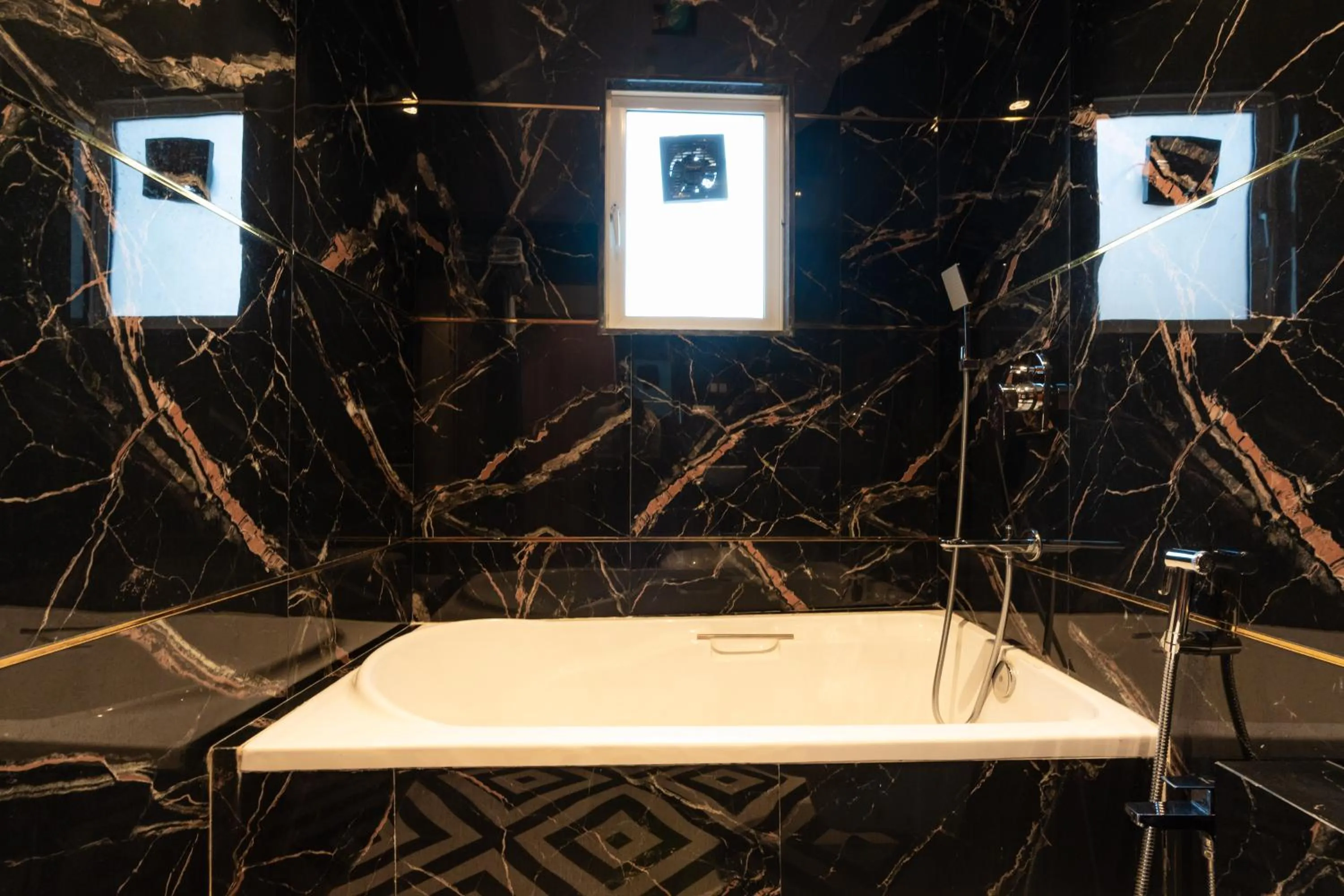 Bathroom in Treebo Express Inn