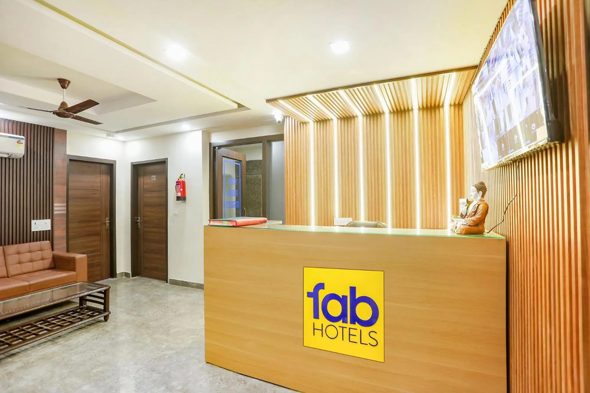 Lobby or reception in FabHotel Nirvana Residency