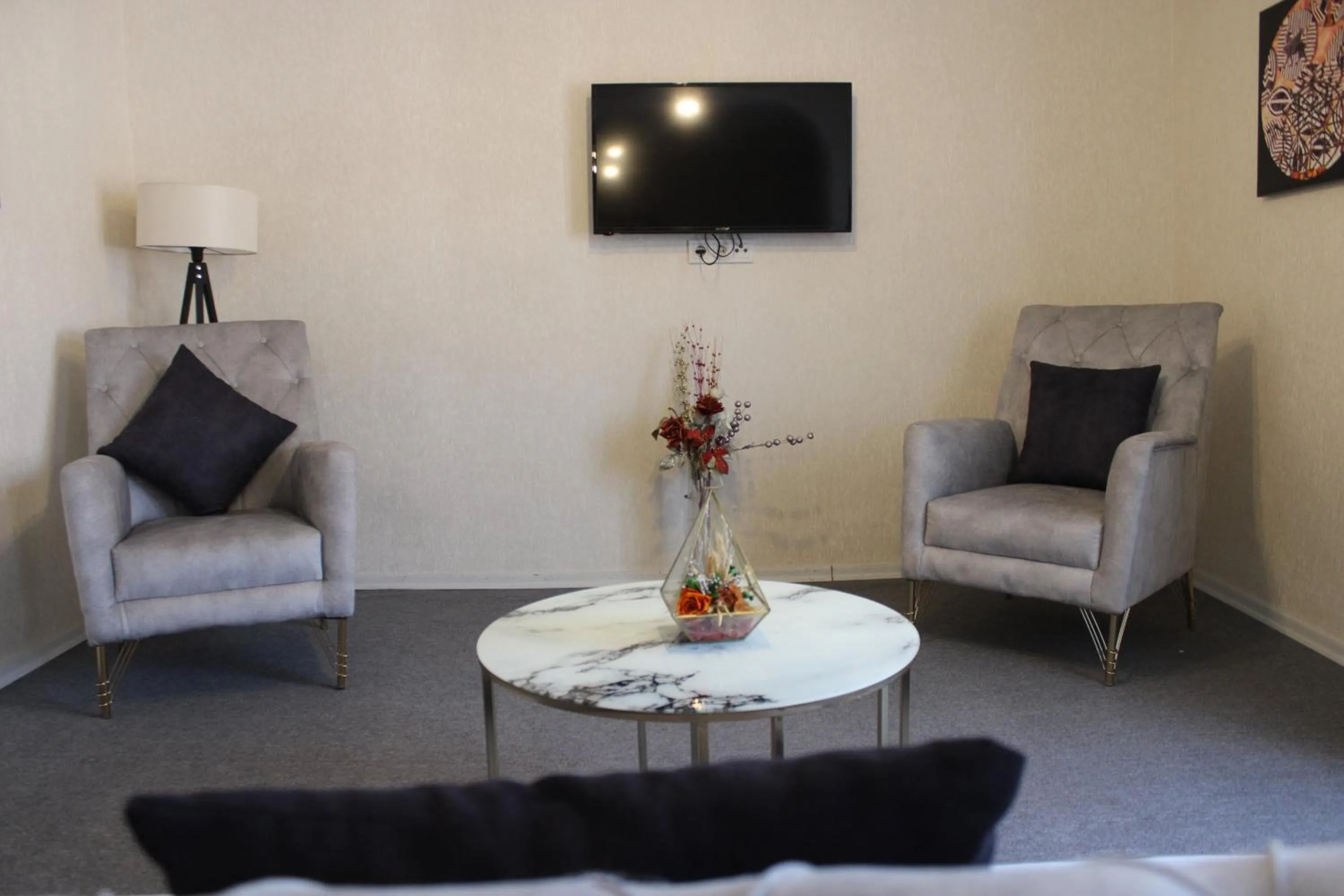 TV and multimedia in ANGRAND HOTEL