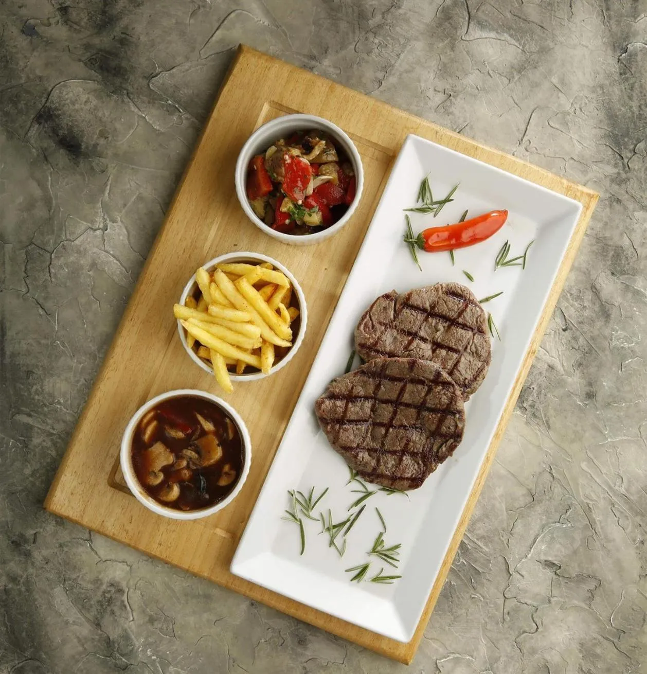 Restaurant/places to eat in ANGRAND HOTEL