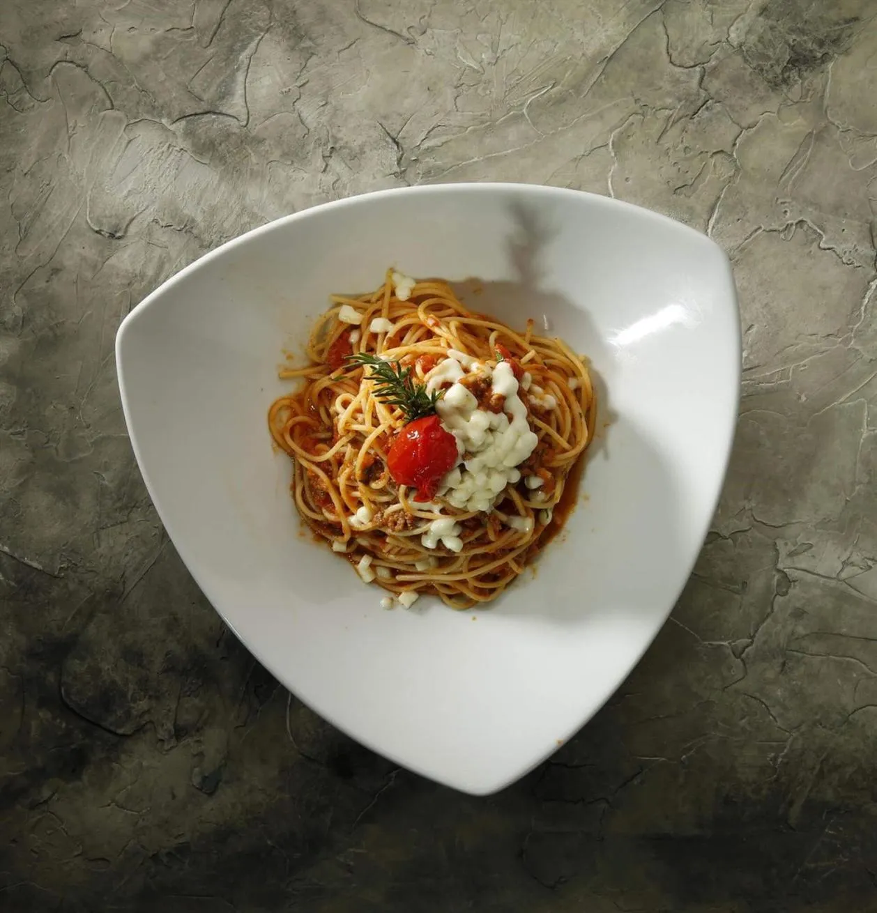 Restaurant/places to eat in ANGRAND HOTEL