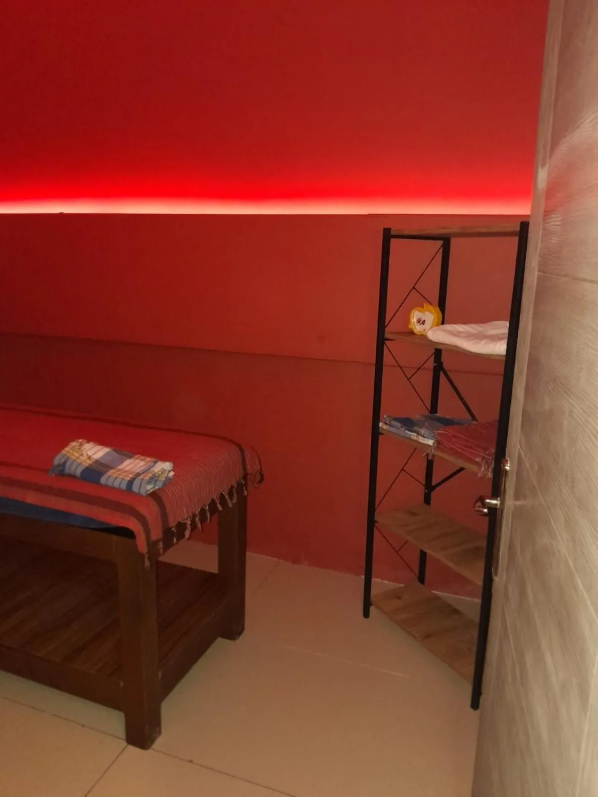 Spa and wellness centre/facilities, Bed in ANGRAND HOTEL