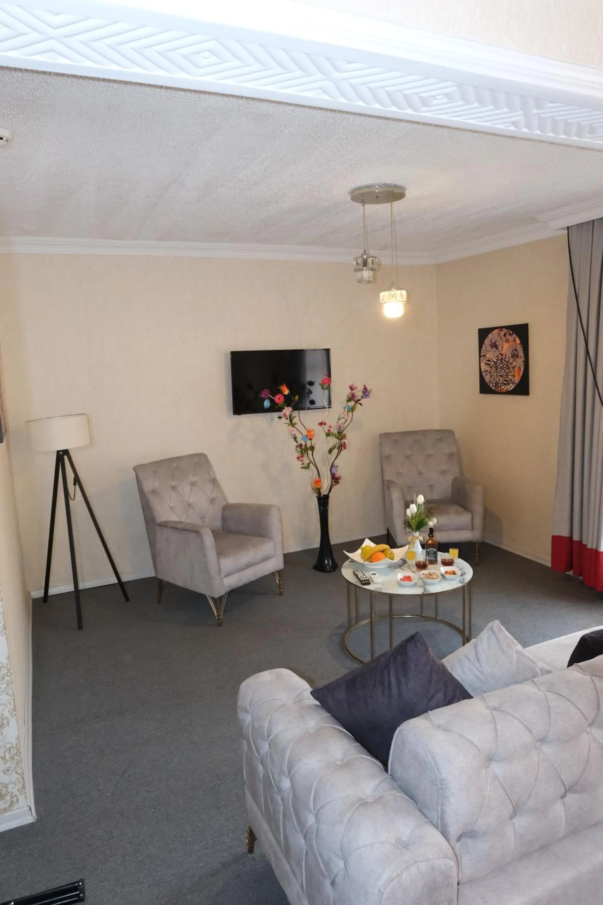 TV and multimedia in ANGRAND HOTEL