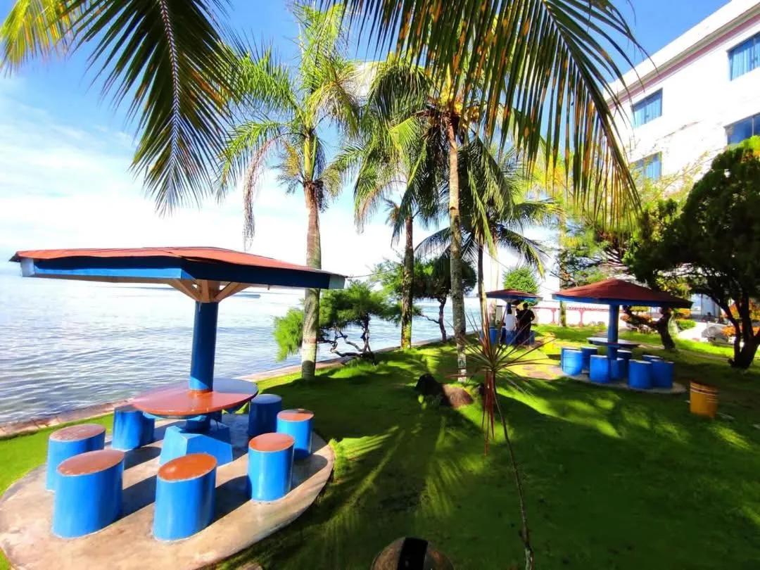 Garden view in Hotel Wisata Indah Sibolga