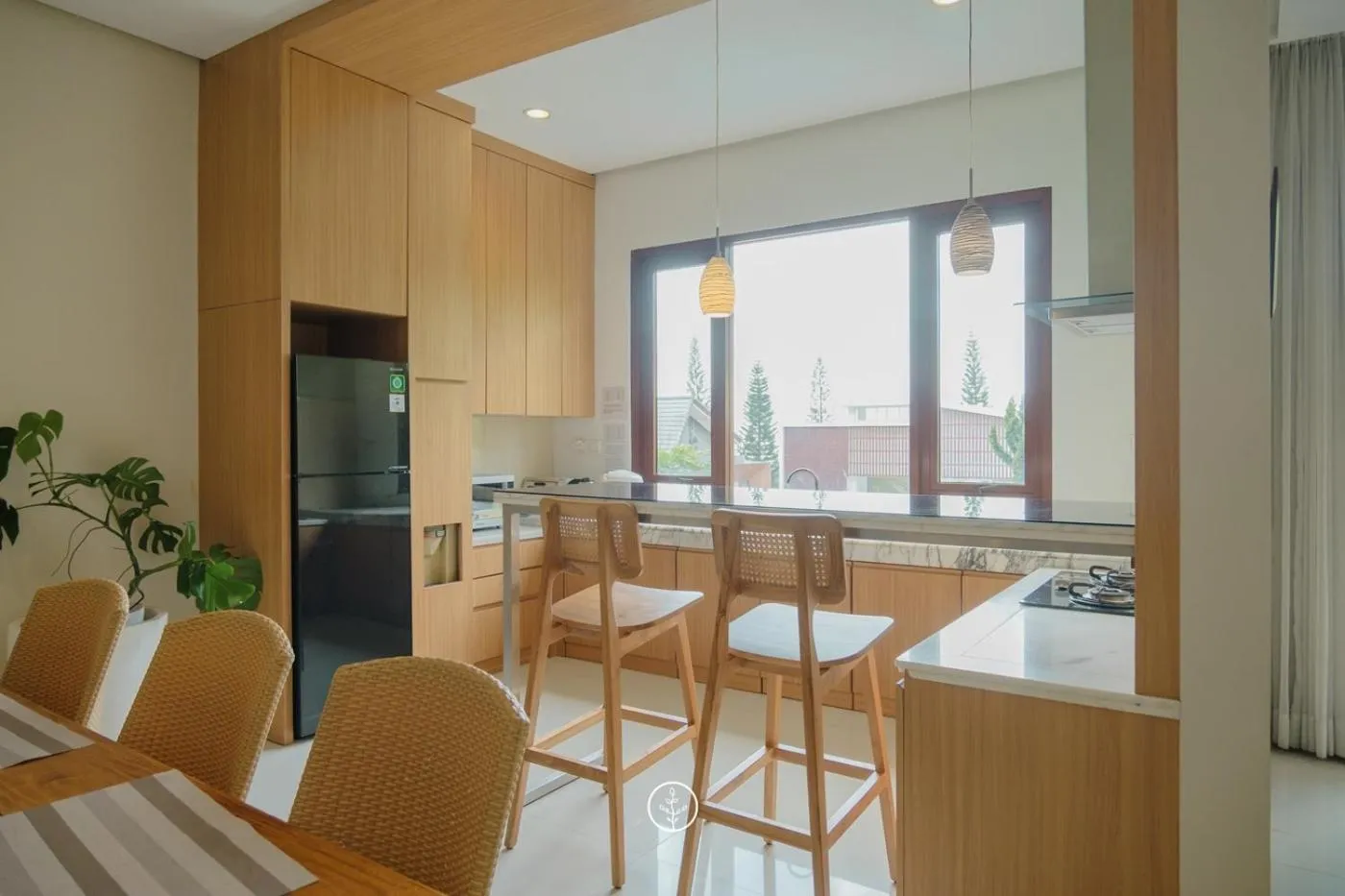 stove in Breeze blows city view villa 5 bedrooms with a private swimming pool and a familly room