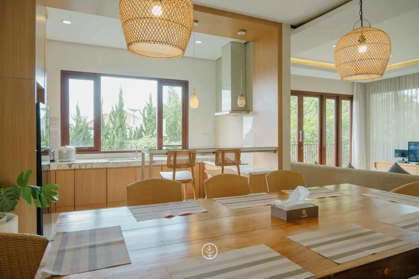 Kitchen or kitchenette in Breeze blows city view villa 5 bedrooms with a private swimming pool and a familly room